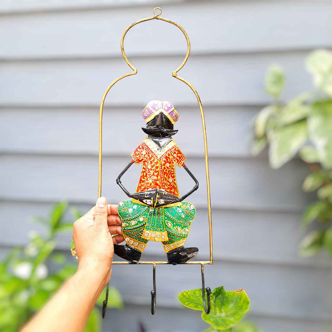 Key Holder Wall Hanging | Multipurpose Hook Wall Mount - For Home & Wall Decor, Organizing & Gifts - 22 Inch