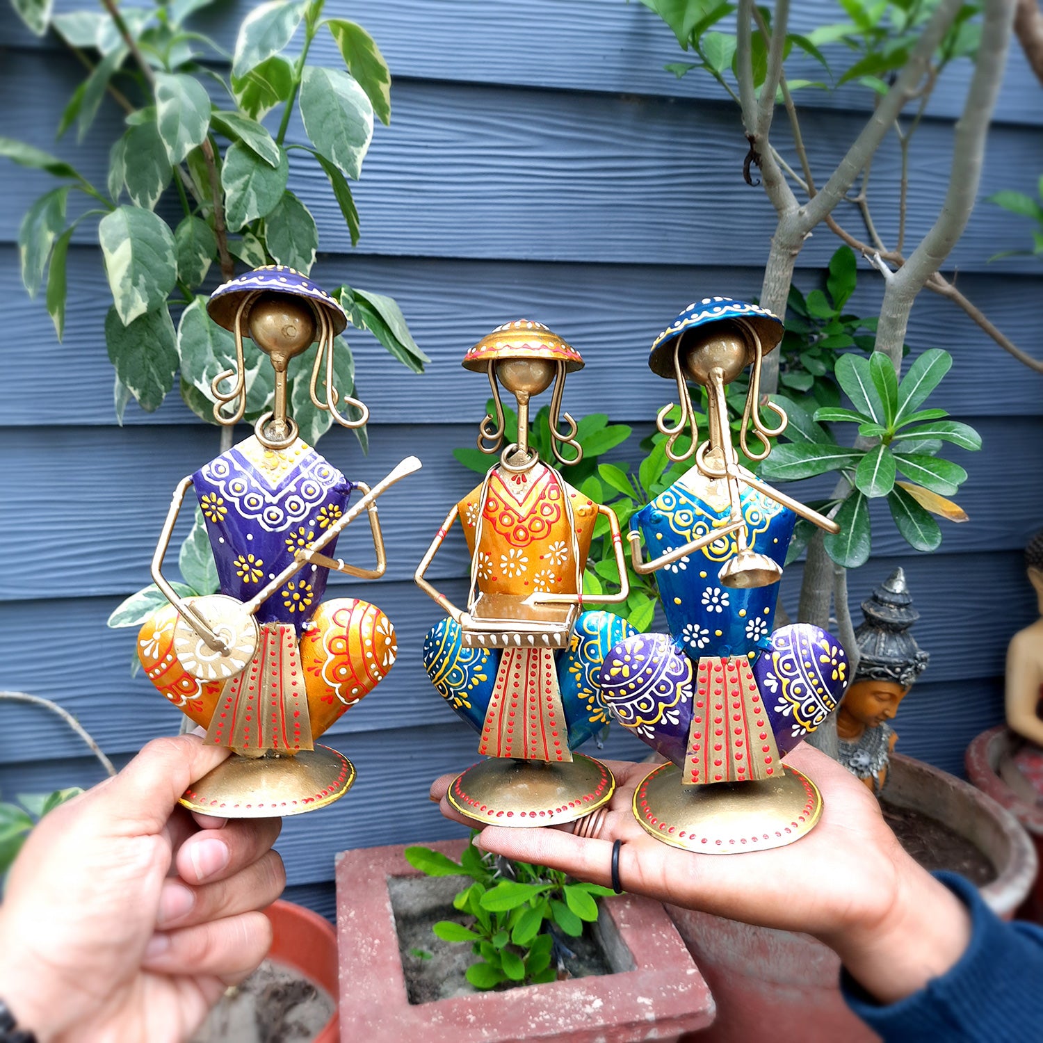 Decorative Musician-Human Figurines Table Decor - 9 Inch (Set of 3)-Apkamart #color_Golden