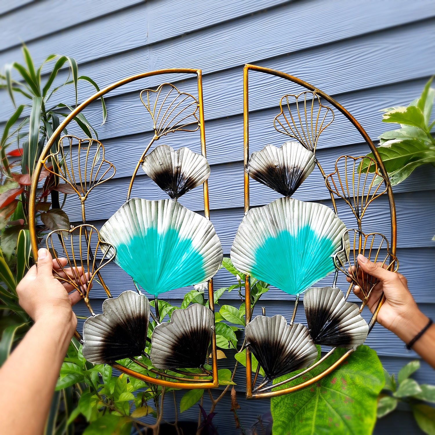 Metal Wall Art - Flower Design - 24 Inch-Apkamart