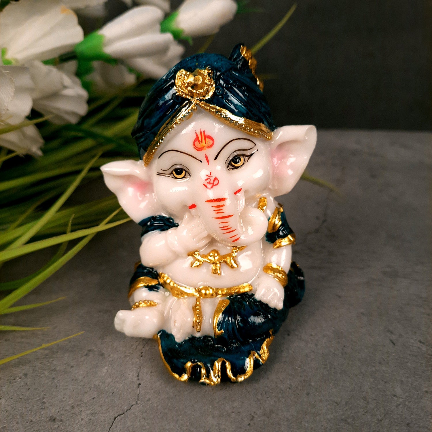 Ganpati Idol | Ganesha for Car Dashboard - 4 inch (Set of 3)- Apkamart