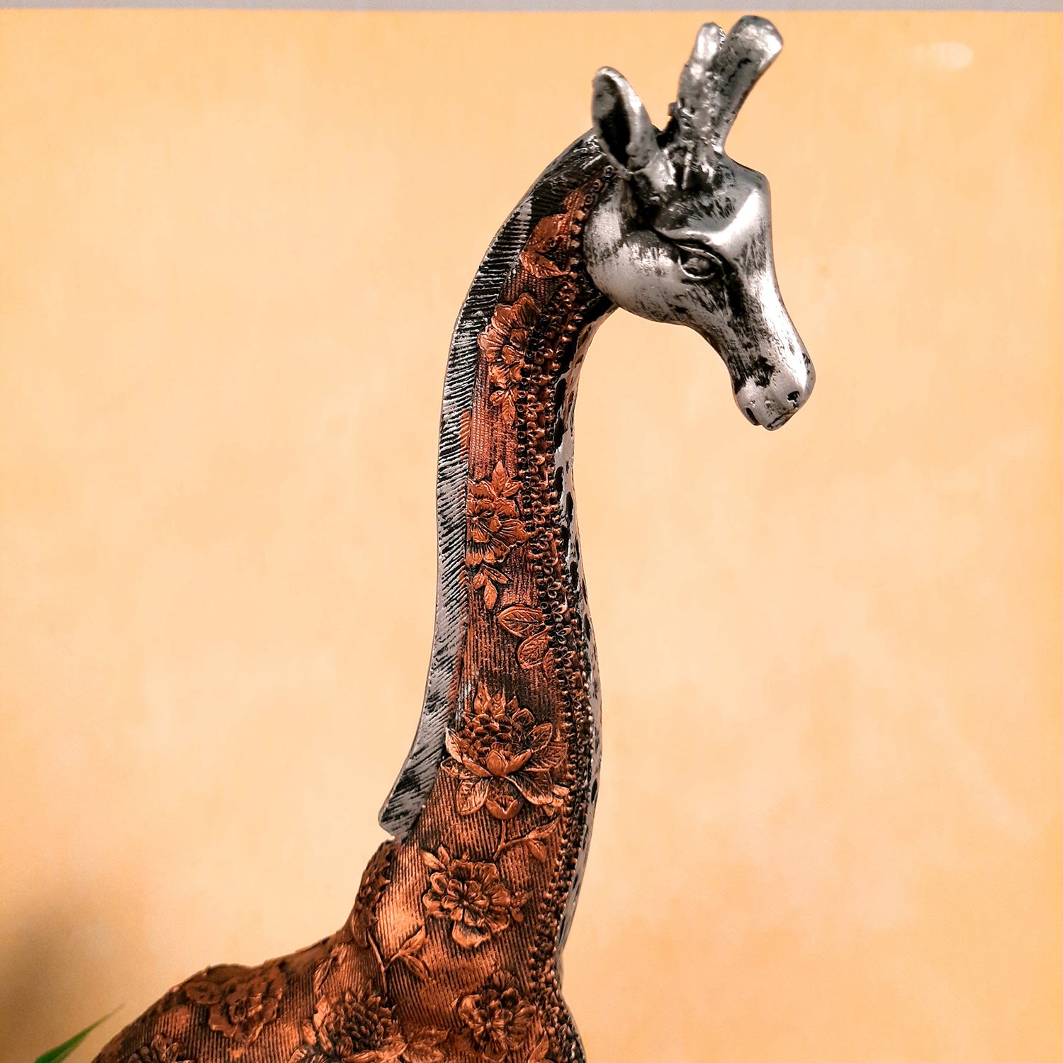 Giraffe Set Showpiece - For Home Decor & Gifts - 15 Inch (Set of 2)- Apkamart