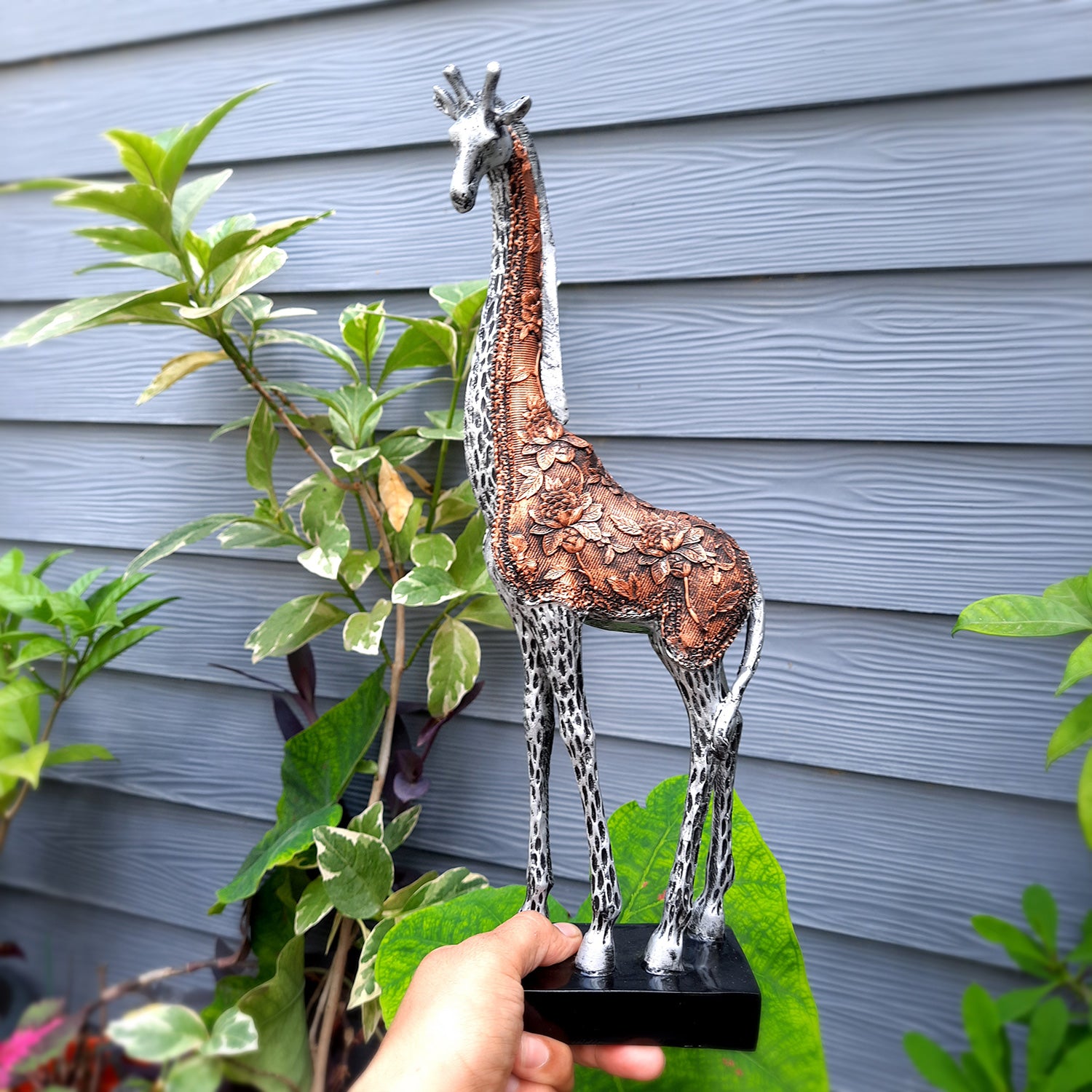 Giraffe Set Showpiece - For Home Decor & Gifts - 15 Inch (Set of 2)- Apkamart