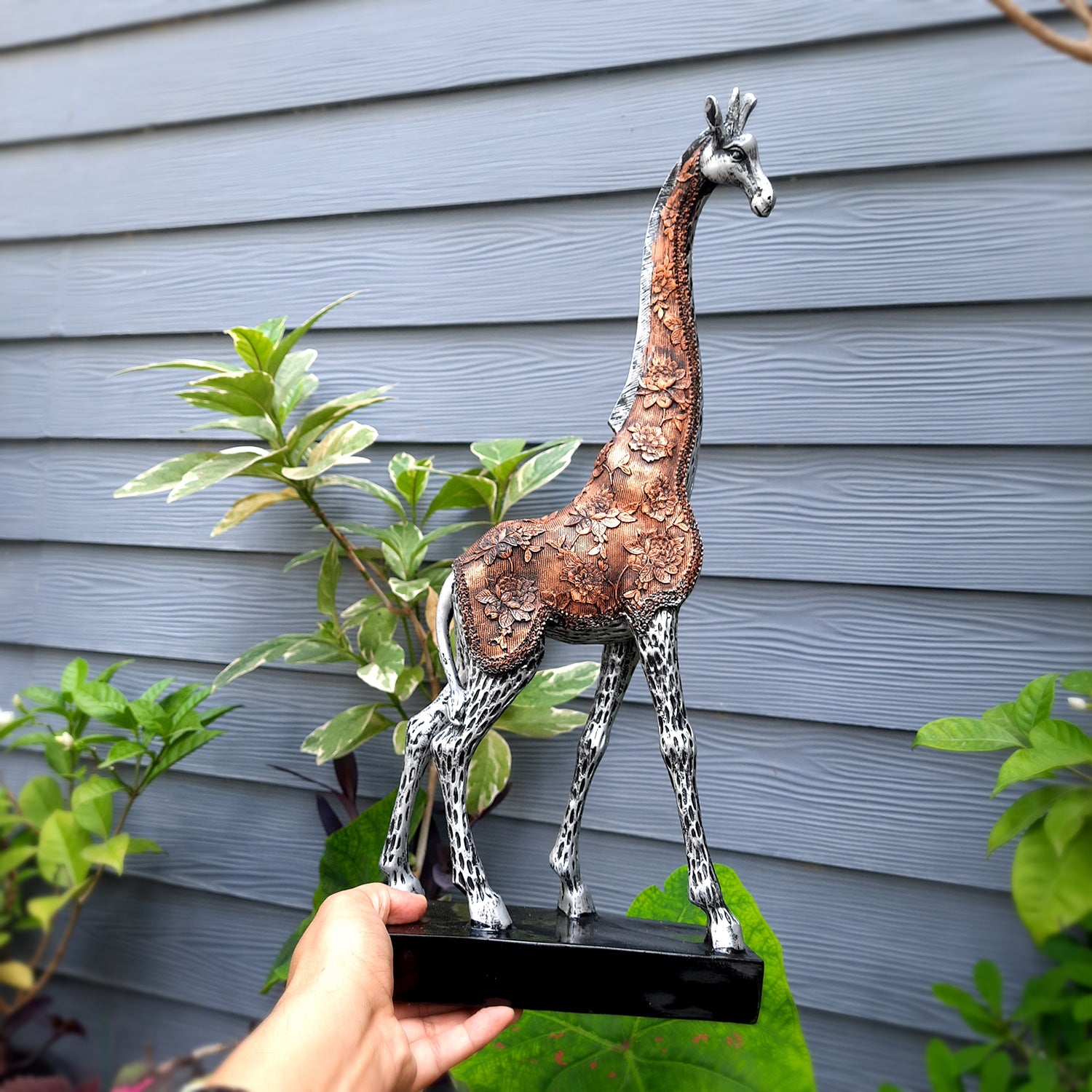 Giraffe Set Showpiece - For Home Decor & Gifts - 15 Inch (Set of 2)- Apkamart