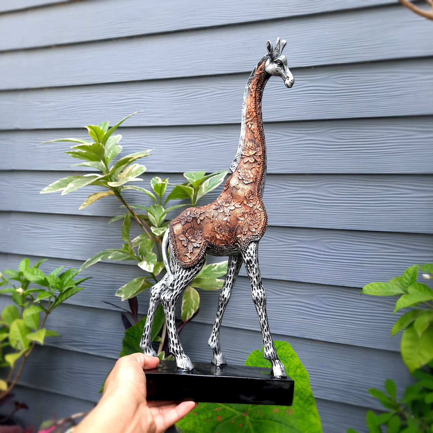 Giraffe Set Showpiece - For Home Decor & Gifts - 15 Inch (Set of 2)- Apkamart