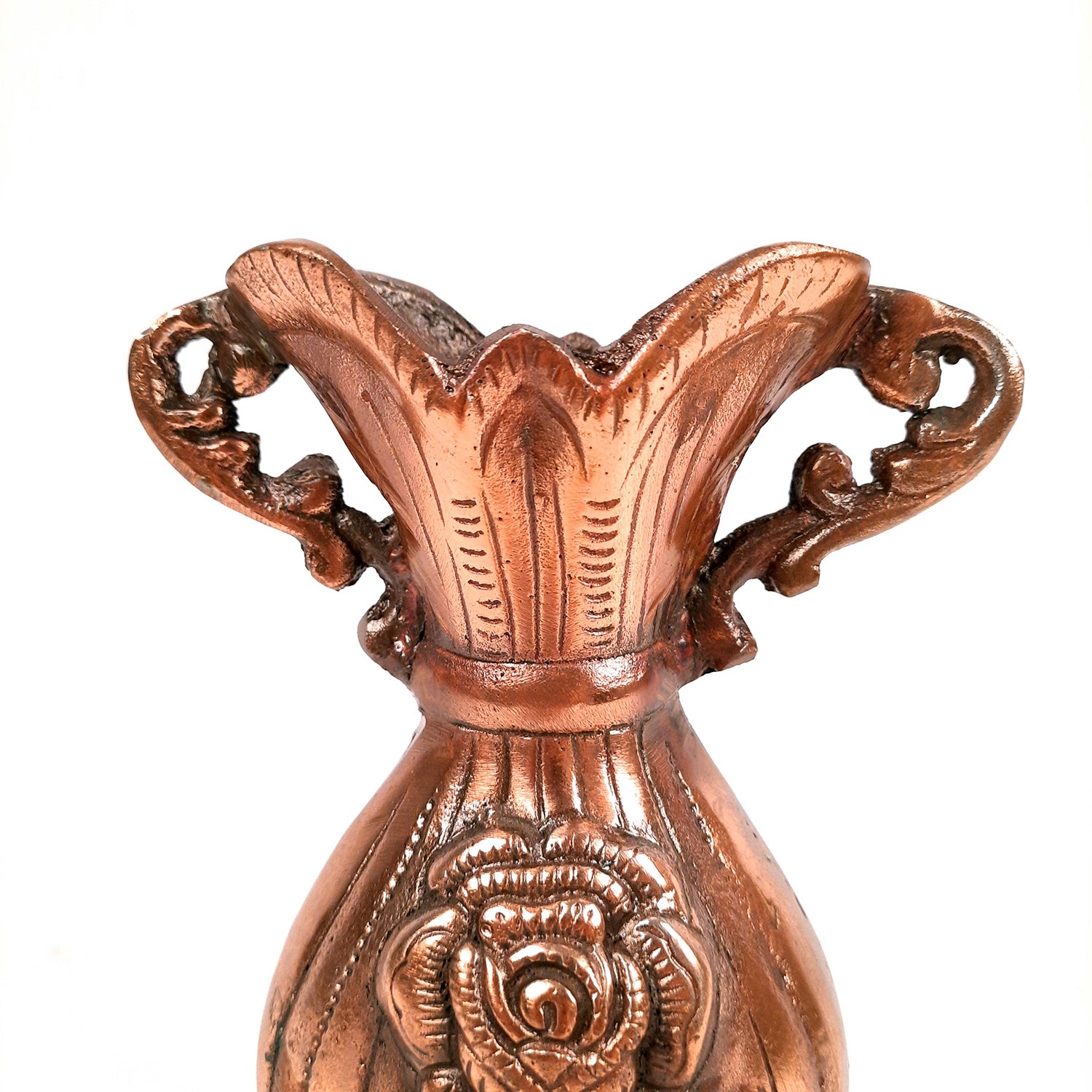 Vase | Flower Pot - Metal | Showpiece Cum Vase - for Home Decoration, Living Room, Table, Shelf, Office , Interior Decor | Gifts for All Occasions - 8 Inches