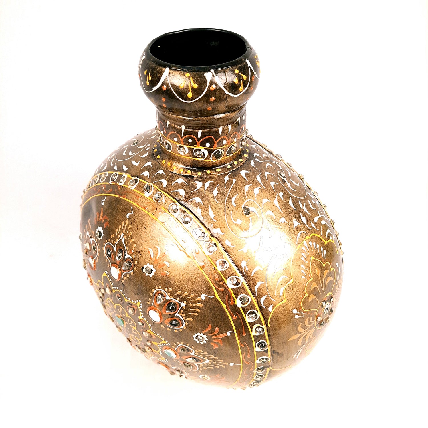 Urli Set | Decorative Basket | Multipurpose Bowl for Fruit, Keys, Jewelry & Home Decor | Handcrafted Metal Urli Bowl Set - 7 Inch (Set Of 2) - Apkamart #Style_Design 2