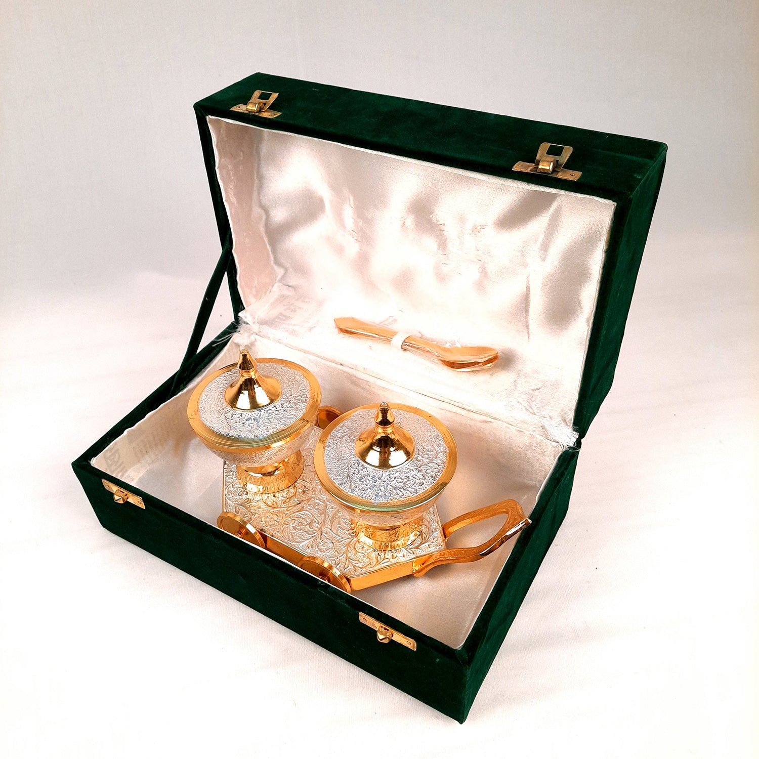 Dry Fruit Serving Bowls With Trolley | Mukhwas Bowl With Cart - For Dry Fruit, Chocolates, Mouth Freshener | Wedding & Diwali Gift Set - (LxH - 9x5 Inch) - Apkamart