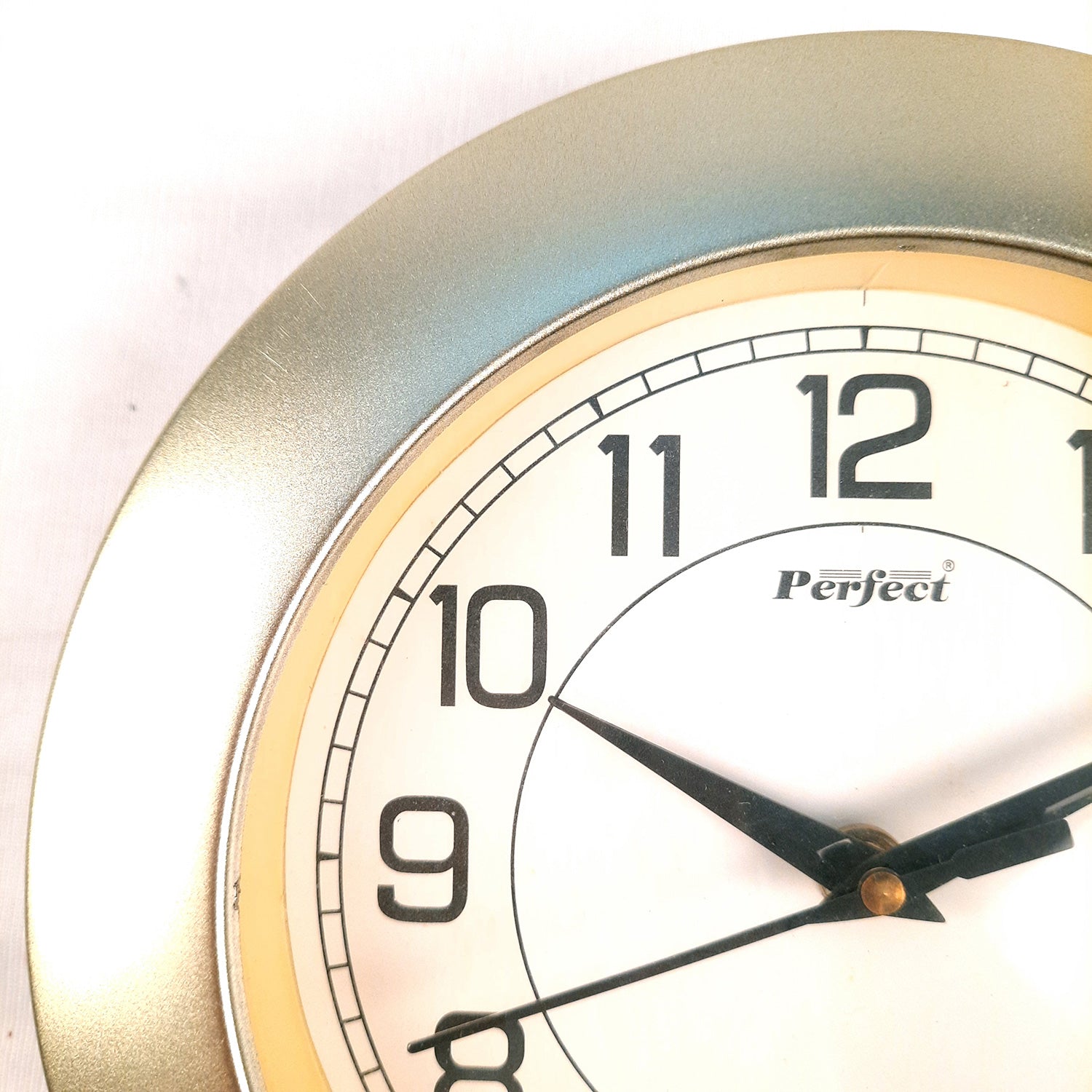 Wall Clock for Home | Wall Mount Analog Round Clock Golden - For Living Room, Bedroom, Hall, Office Decor & Gift - 8 Inch - Apkamart