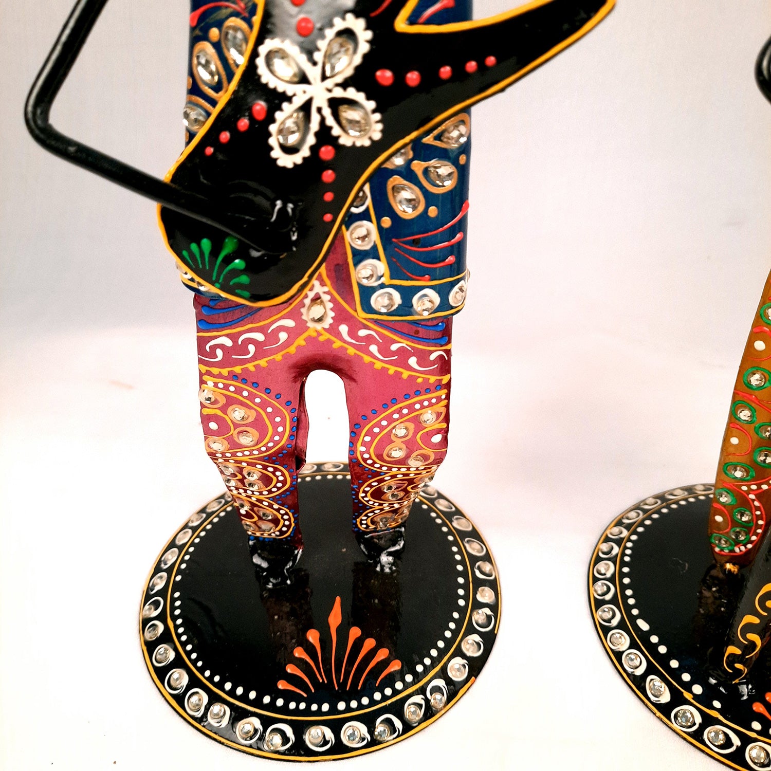 Showpiece Set - Musician Design | Figurines Playing Musical Instruments With Kundan Work - for Home, Bedroom, Living Room, Office Desk & Table & Gifts - 18 Inch (Set of 2)