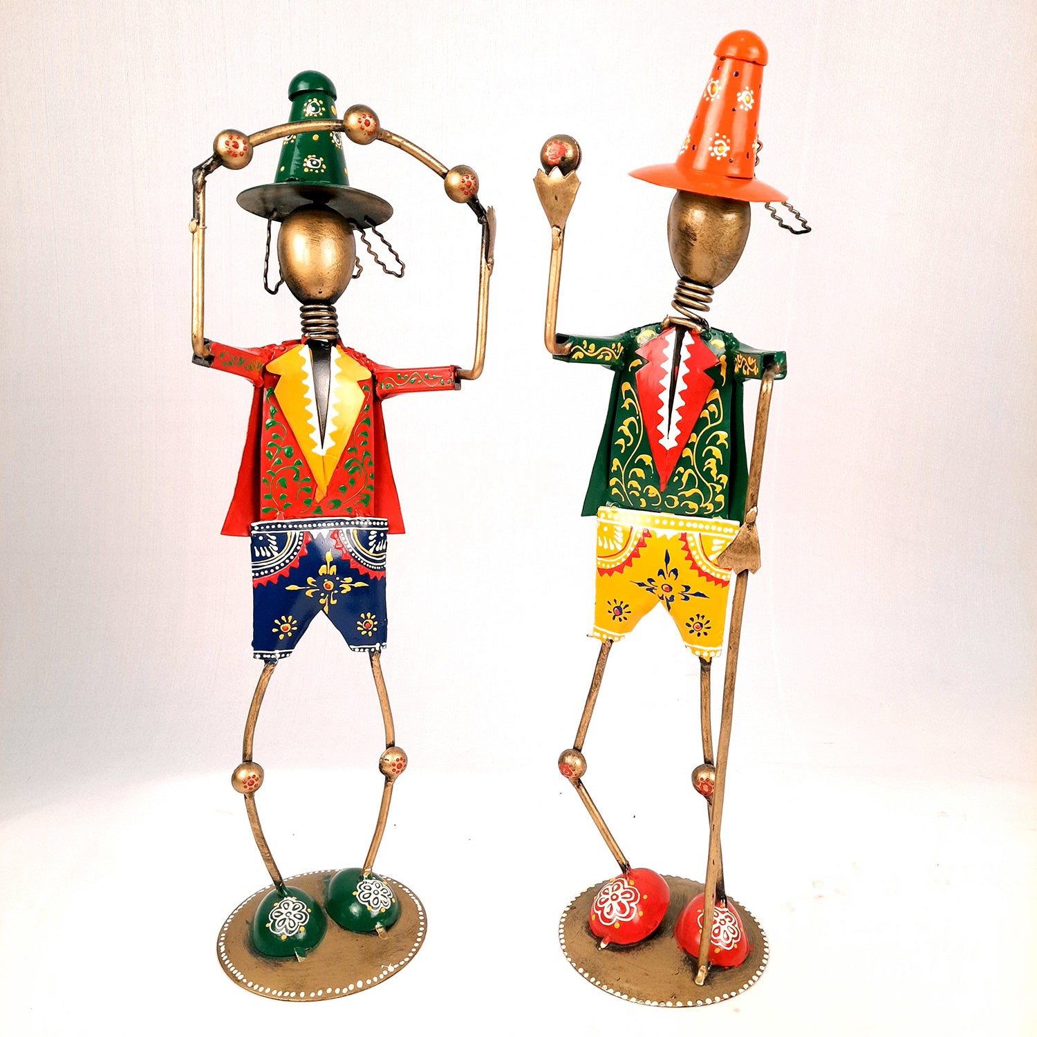 Showpiece - Circus Joker Juggling Balls Design | Decorative Figurines - For Home, Table, Living Room & TV Unit | Show Piece For Office Desk & Gifts- 18 Inch - Apkamart #Style_Design 1 - Pack of 2