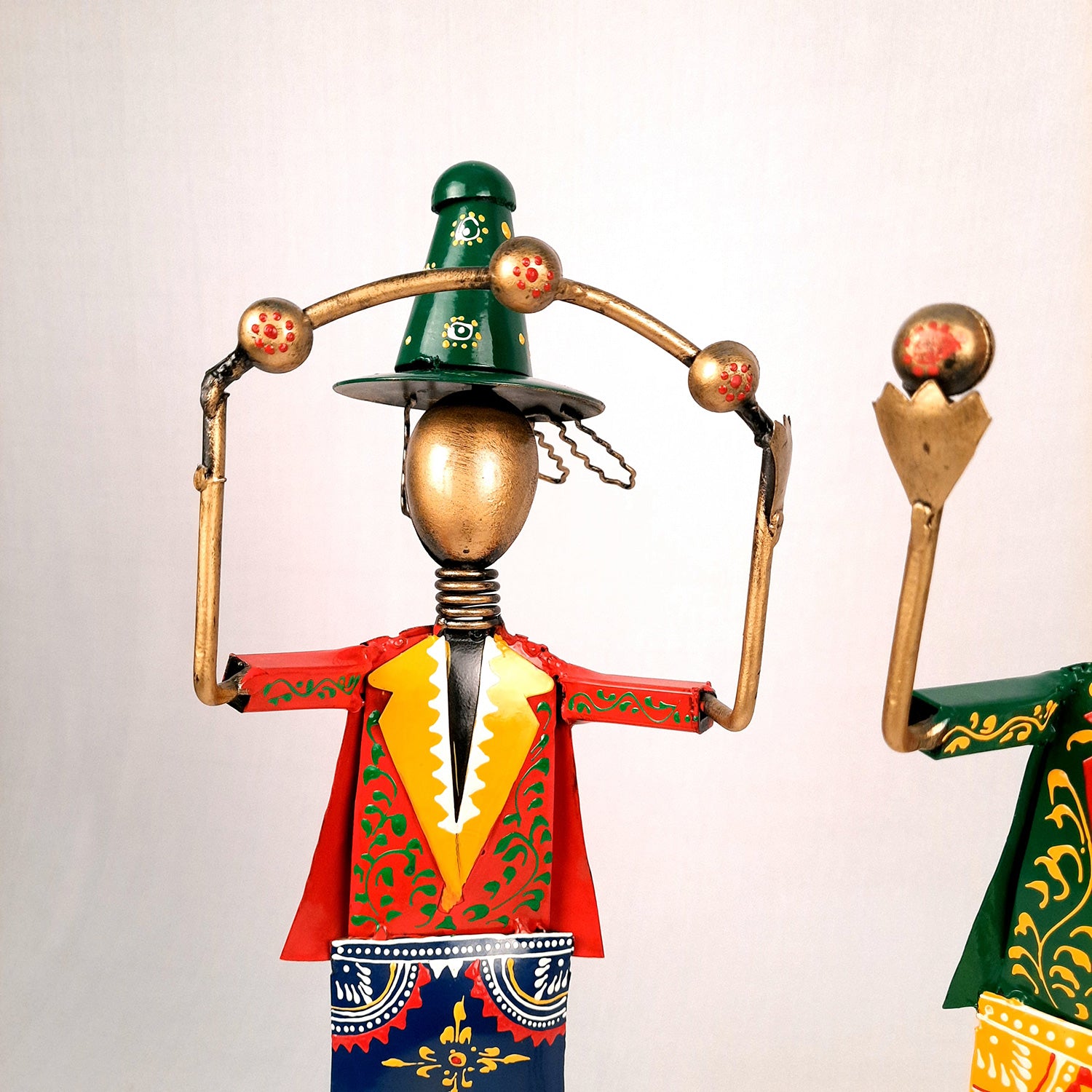 Showpiece - Circus Joker Juggling Balls Design | Decorative Figurines - For Home, Table, Living Room & TV Unit | Show Piece For Office Desk & Gifts- 18 Inch - Apkamart #Style_Design 1 - Pack of 2