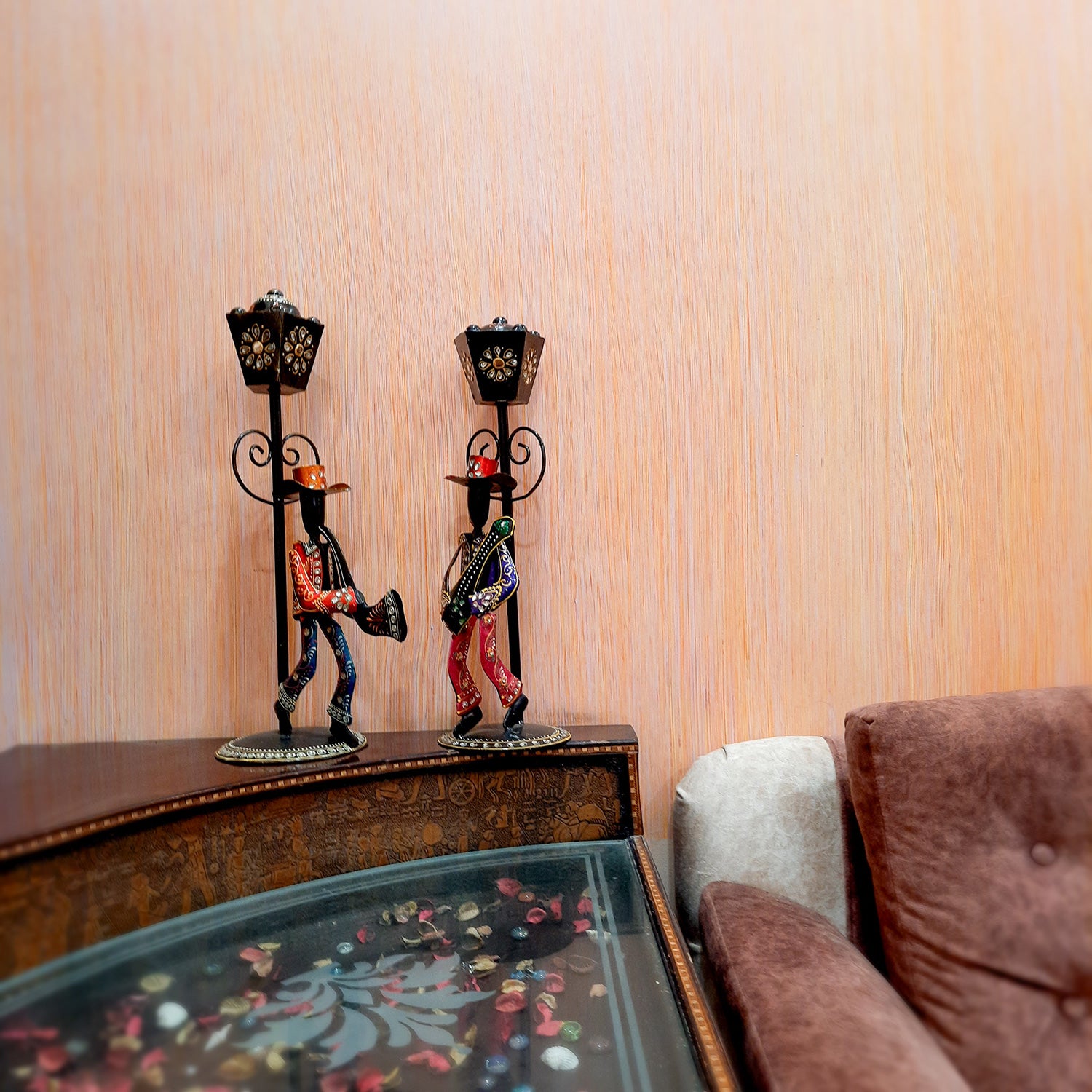 Showpiece Set - Musician Playing Musical Instrument Under Lamp Post | Handicraft Figurines With Kundan Work - For Table, Living Room, Bedroom & TV Unit | Big Show Piece For Office Desk & Gifts- 22 Inch (Set of 2) - apkamart