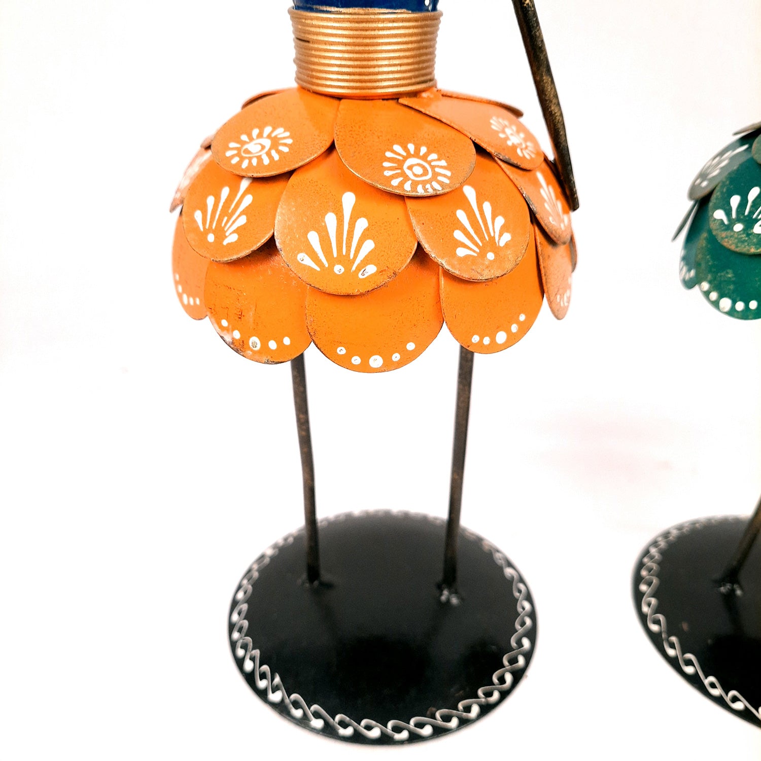 Showpiece Hawaiian Musicians Singing & Playing Guitar | Decorative Showpiece - for Home, Table, Living room, Shelf & Office Decor - 14 Inch (Set of 2) - Apkamart