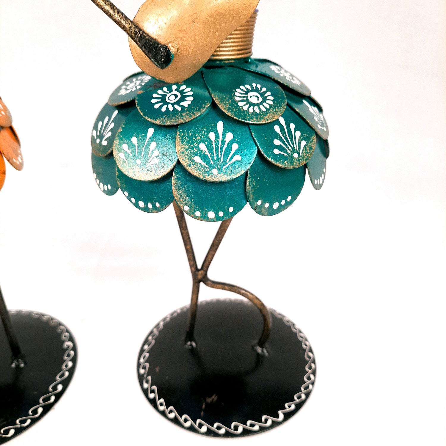Showpiece Hawaiian Musicians Singing & Playing Guitar | Decorative Showpiece - for Home, Table, Living room, Shelf & Office Decor - 14 Inch (Set of 2) - Apkamart