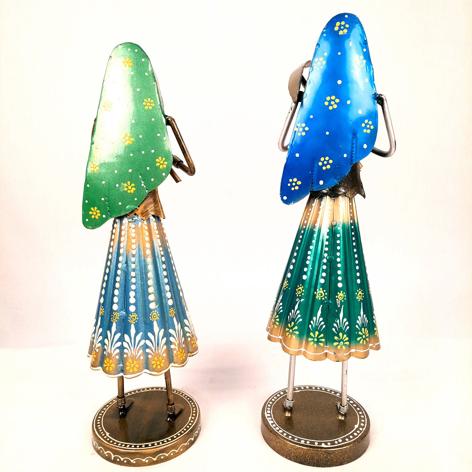 Showpiece Village Worker Ladies | Artifacts for Home, Table, Living Room, TV Unit & Bedroom Decor | Decorative Show piece for Office Desk & Gifts - 15 Inch (Set of 2) - Apkamart