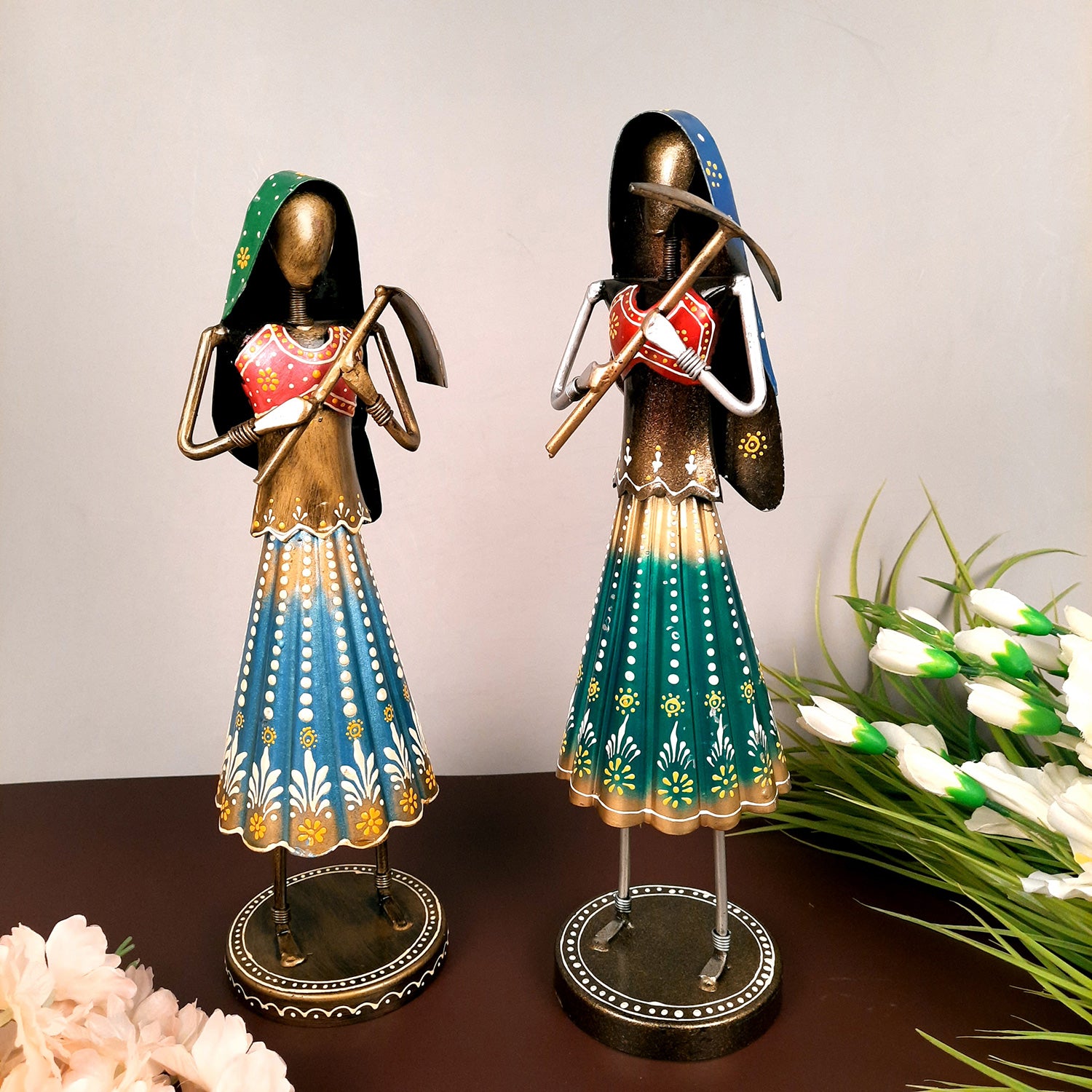 Showpiece Village Worker Ladies | Artifacts for Home, Table, Living Room, TV Unit & Bedroom Decor | Decorative Show piece for Office Desk & Gifts - 15 Inch (Set of 2) - Apkamart