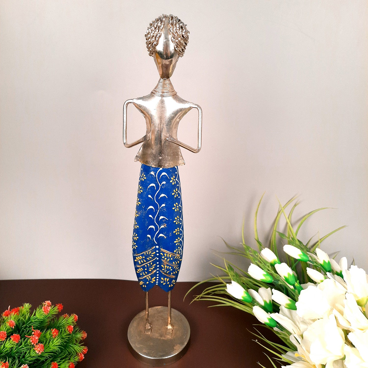 Showpiece - Rajasthani Musician Figurine | Decorative Show piece for Home, Bedroom, Living Room, Office Desk, Table Decor & Gifts - 19 Inch - Apkamart