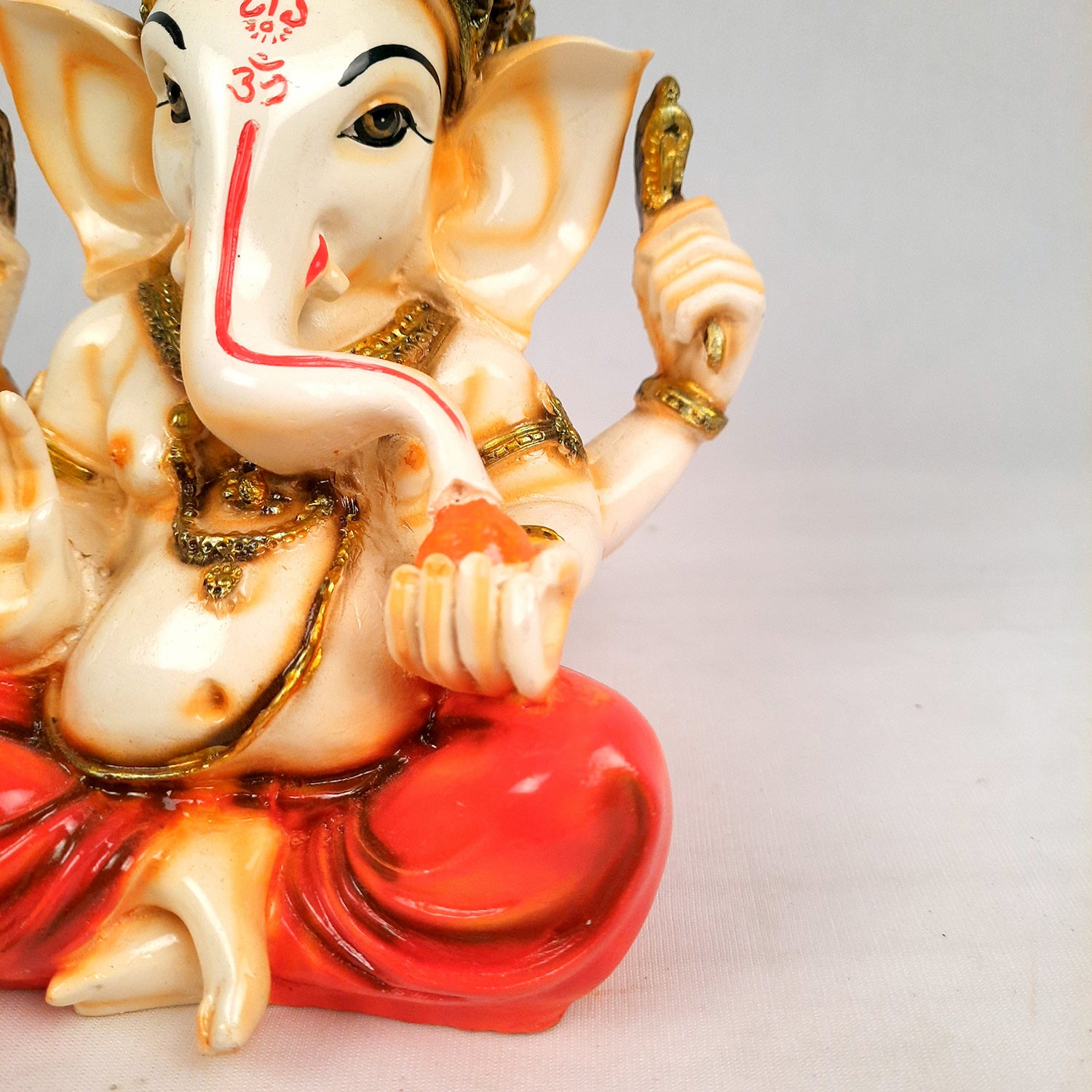 Ganesh Idol | Lord Ganesha Statue Murti - For Puja, Home & Entrance Living Room Decor & Gift - 7 Inch - Apkamart #Colour_Red