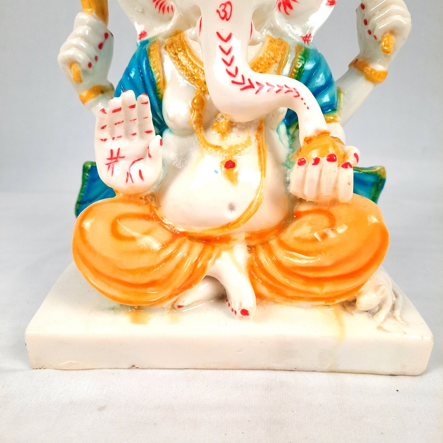 Ganesh Statue | Shri Ganesha Sitting On Chowki Idol - for Home, Living Room, Office, Puja, Entrance Decoration & Gifts - 9 Inch - apkamart