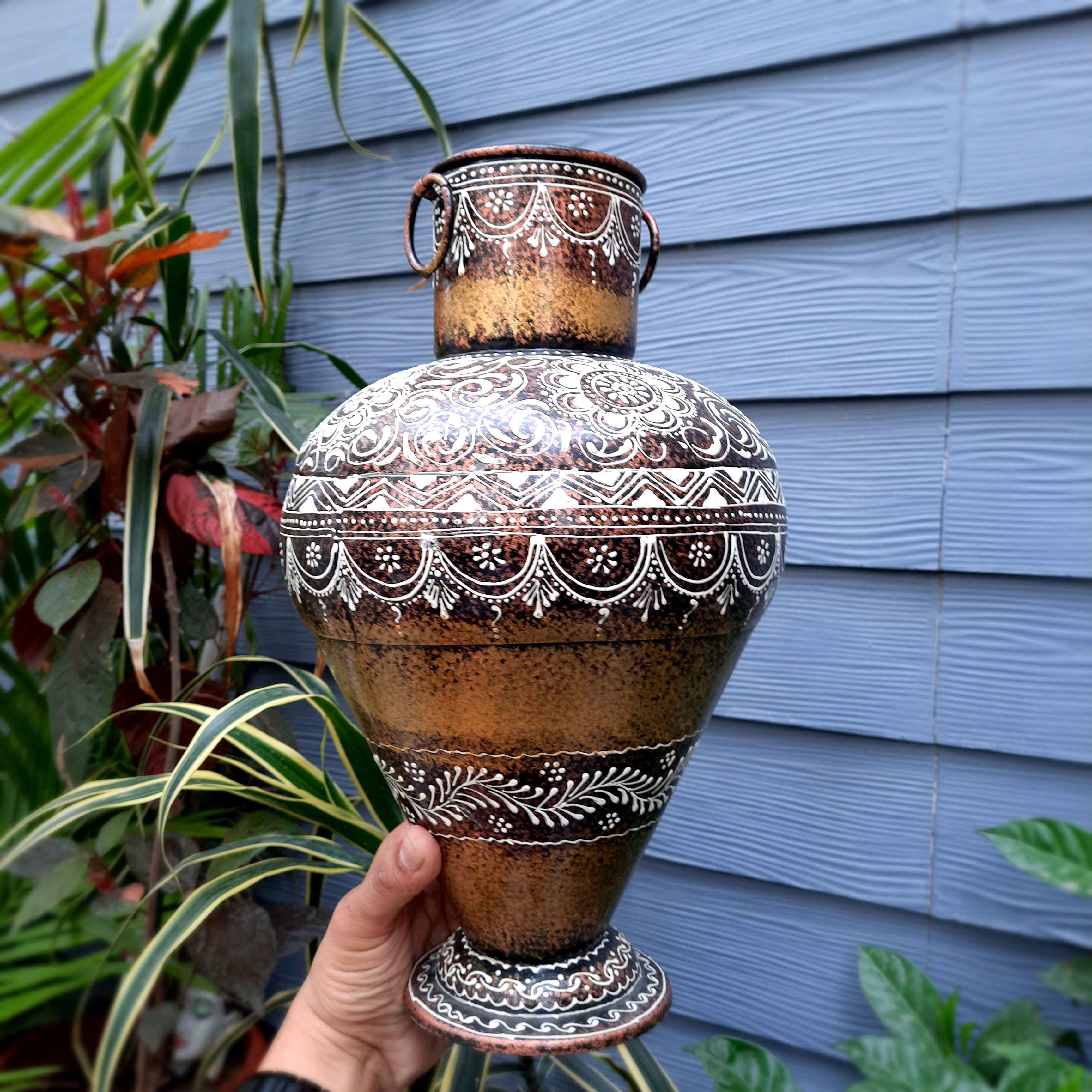 Big Flower Vase - Metal Vase for Corners - for Living Room, Home Decor & Entrance - 16 Inch - Apkamart