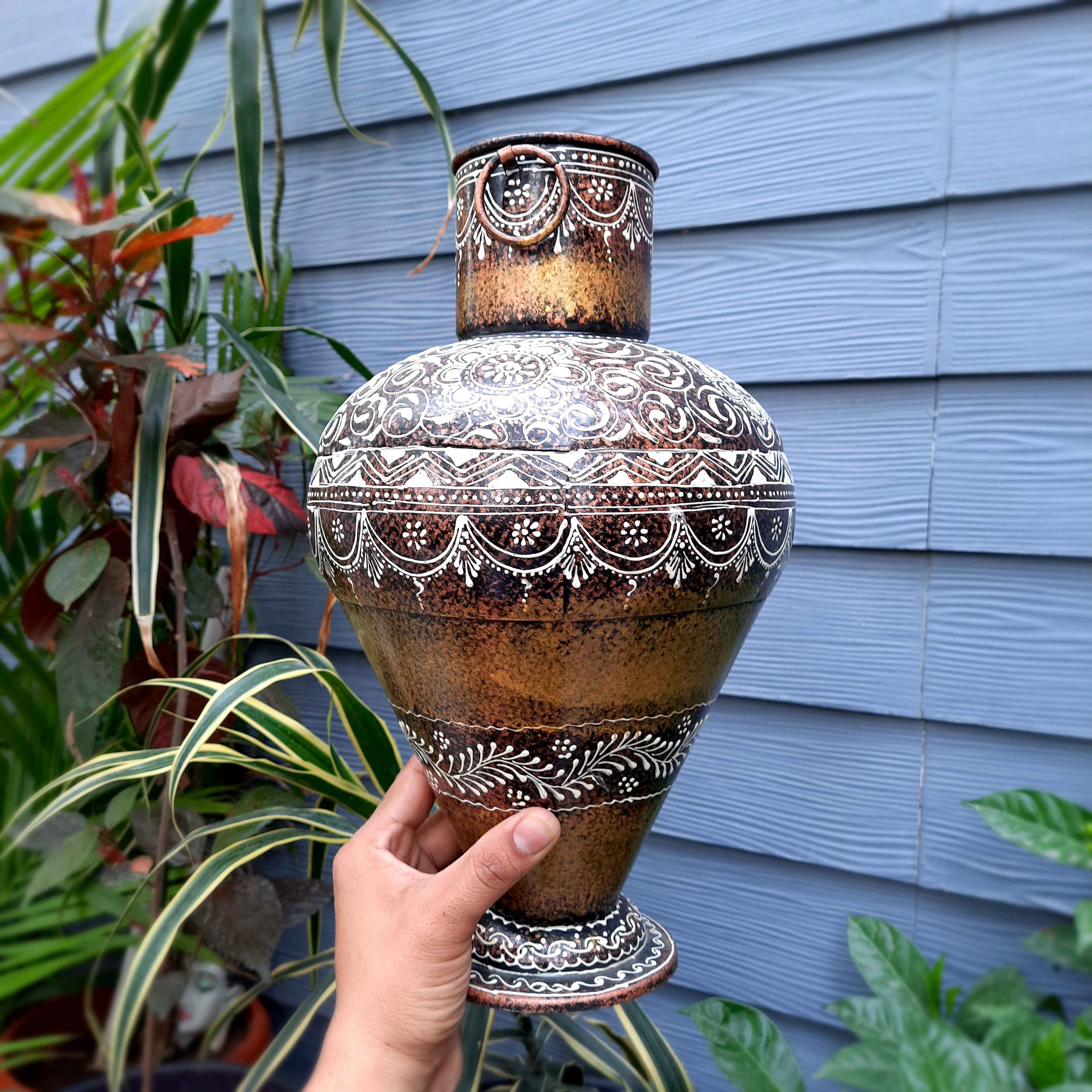 Big Flower Vase - Metal Vase for Corners - for Living Room, Home Decor & Entrance - 16 Inch - Apkamart