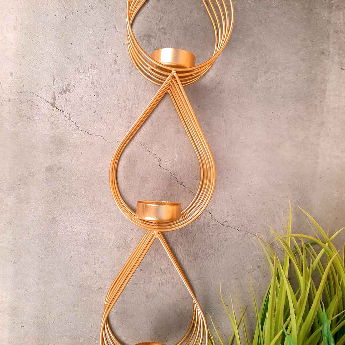 Wall Hanging Tea Light Holder With 3 Slots - Apkamart
