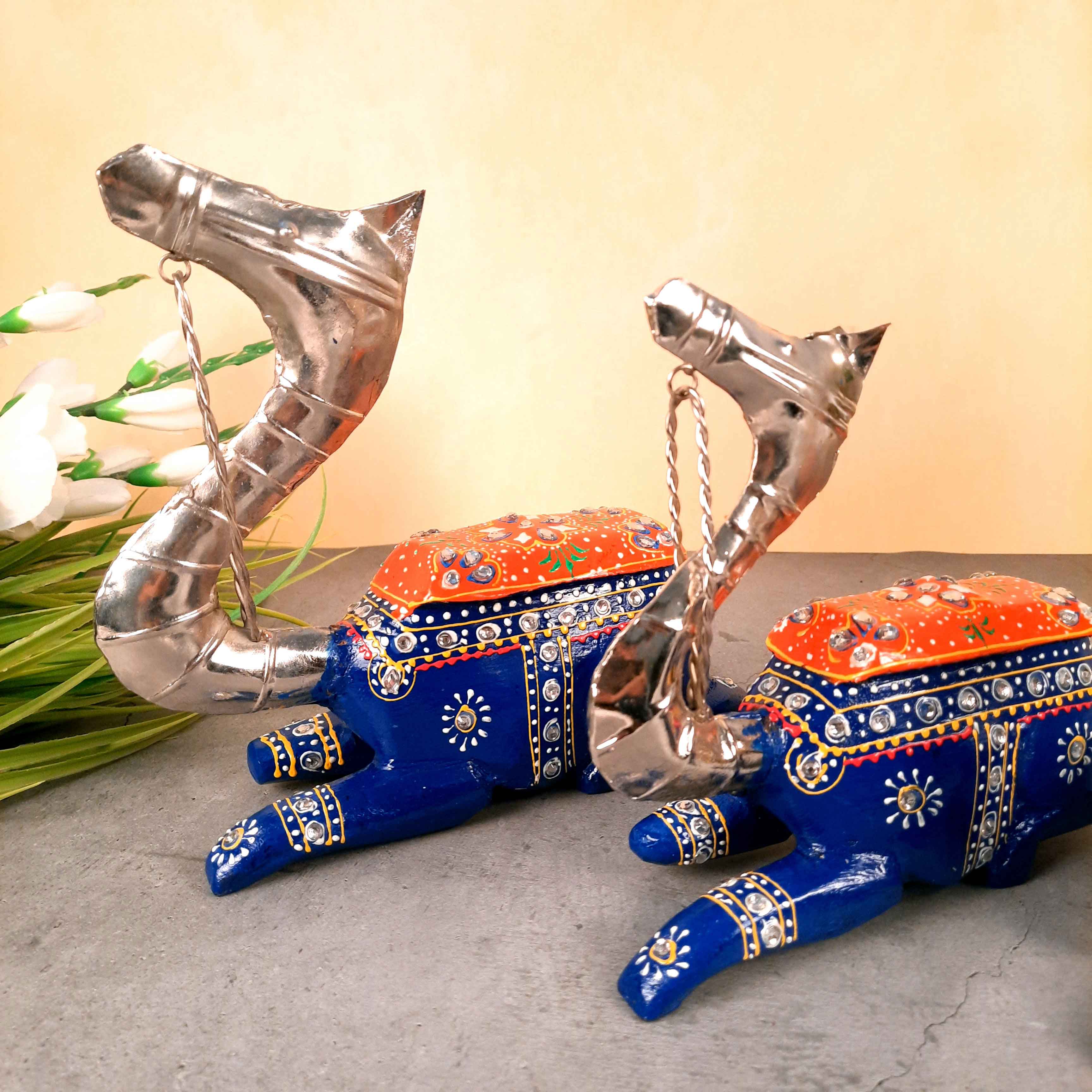 Camel Showpiece - For Home, Living Room & Table Decor - 9 Inch - Set of 3