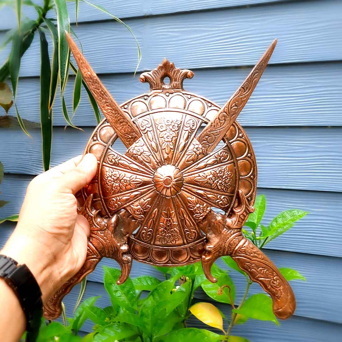 Dhal Talwar Wall Hanging | Royal Sword & Shield Showpiece - For Home & Wall Decor - 9 Inch - Apkamart #Style_Pack of 1