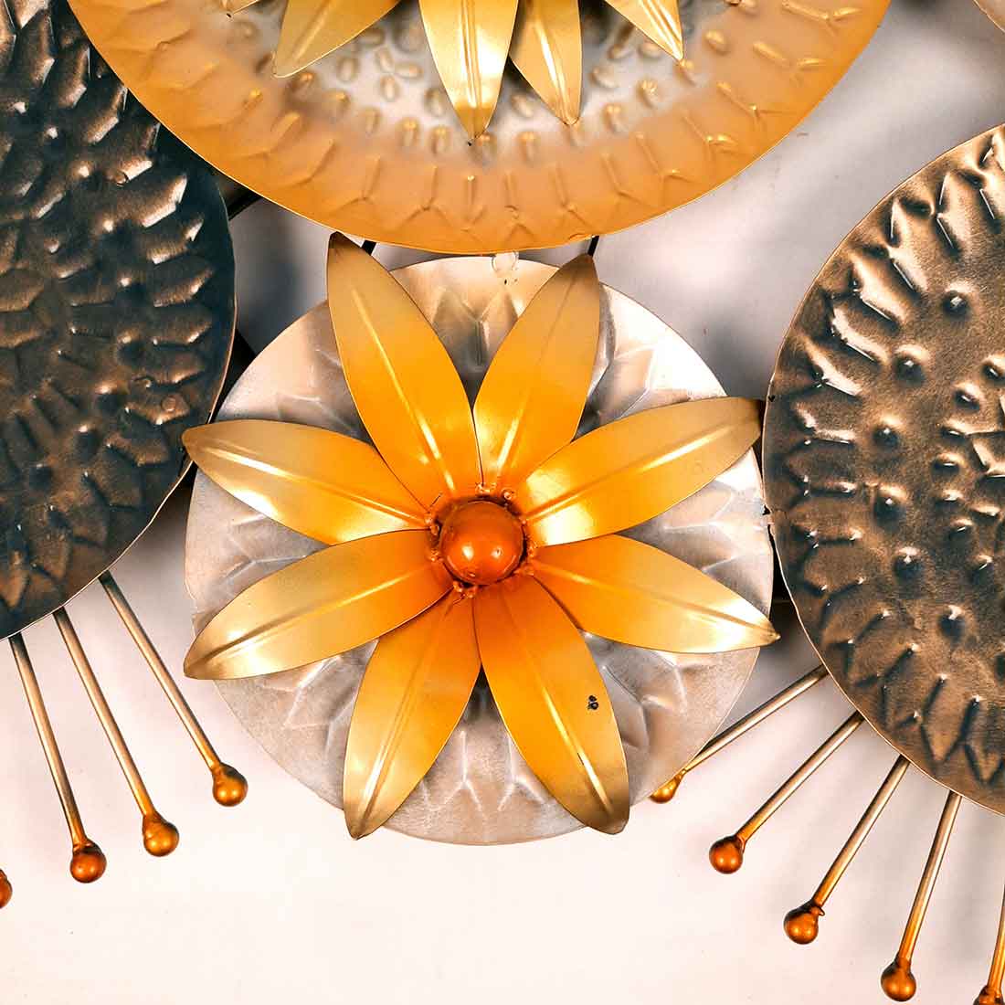 Flower Wall Hanging - Unique Wall Art Decor for Living Room - 21 Inch- Apkamart