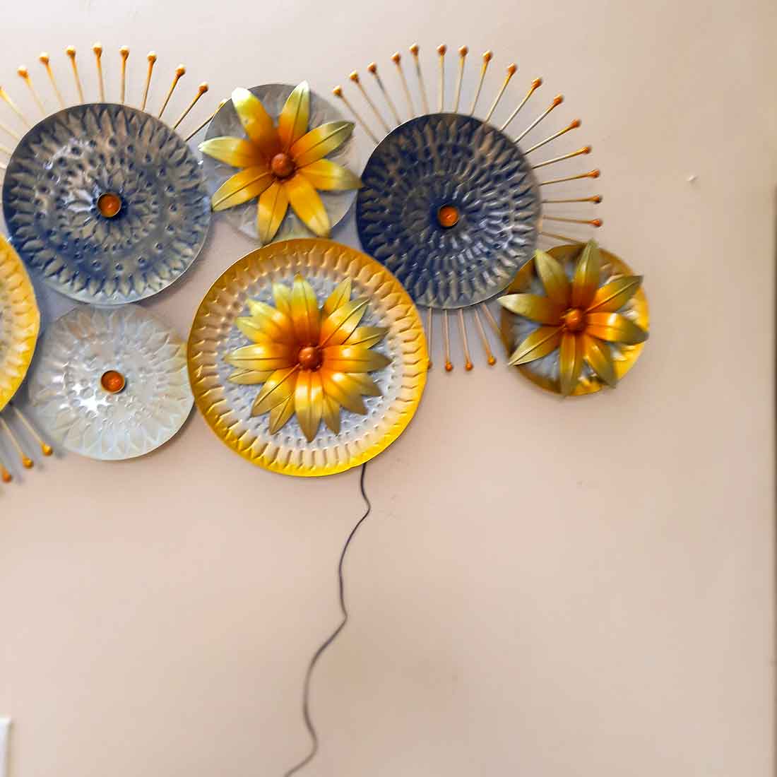 Flower Wall Hanging - Unique Wall Art Decor for Living Room - 21 Inch- Apkamart