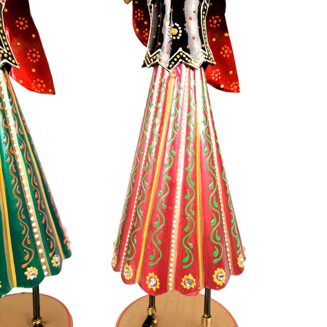 Worker Lady Showpiece - Female Figurines - for Side Table Decoration - 14 Inch- Apkamart