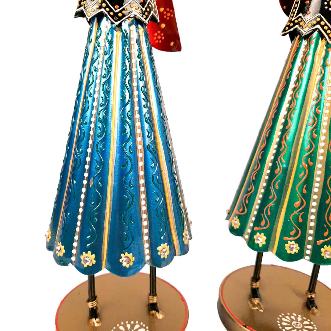 Worker Lady Showpiece - Female Figurines - for Side Table Decoration - 14 Inch- Apkamart