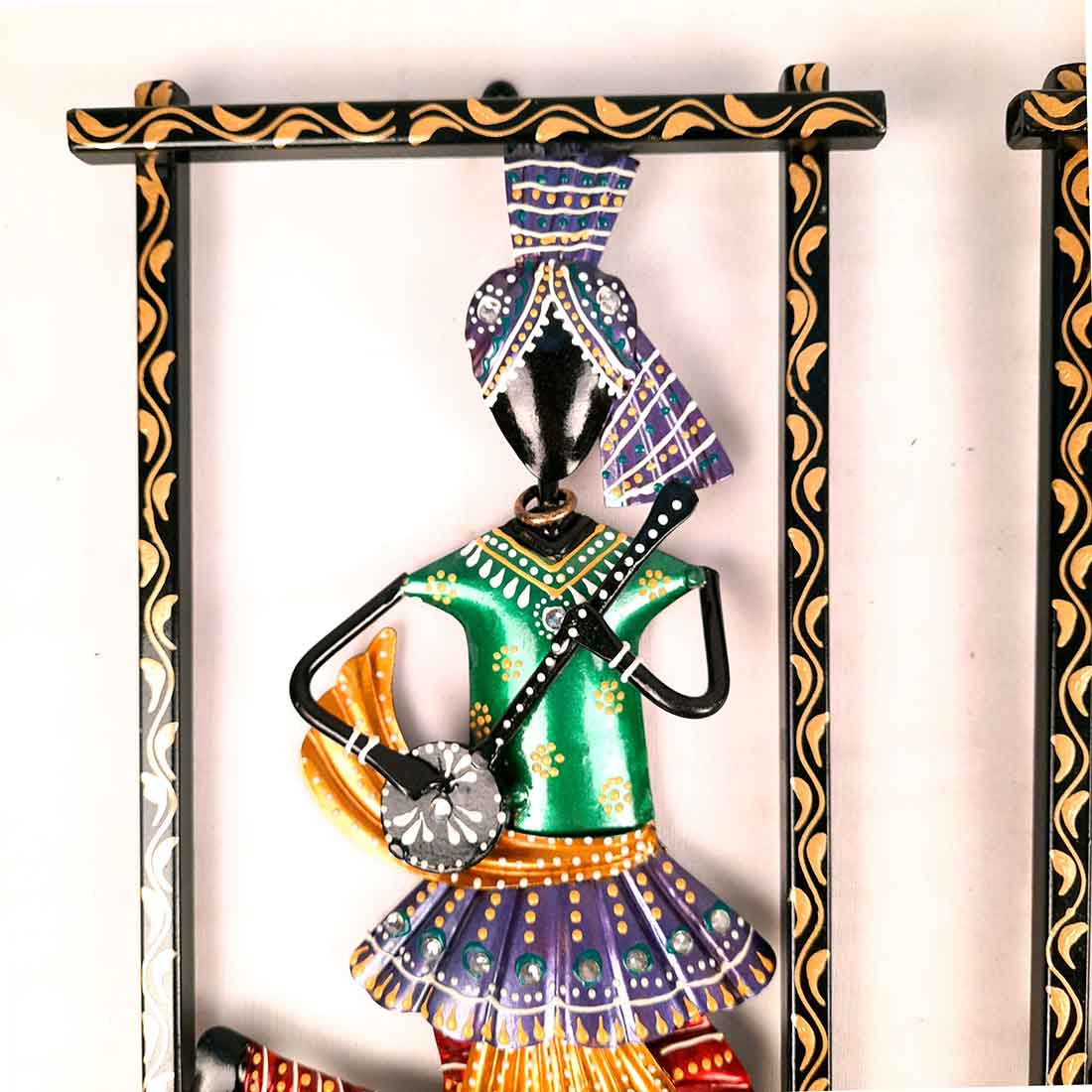 Wall Hanging Musician Design | Metal Wall Mount Showpiece Hangings - For Home, Living Room, Bedroom, Hall, Entrance Decor | Housewarming & Wedding Gift - 13 Inch