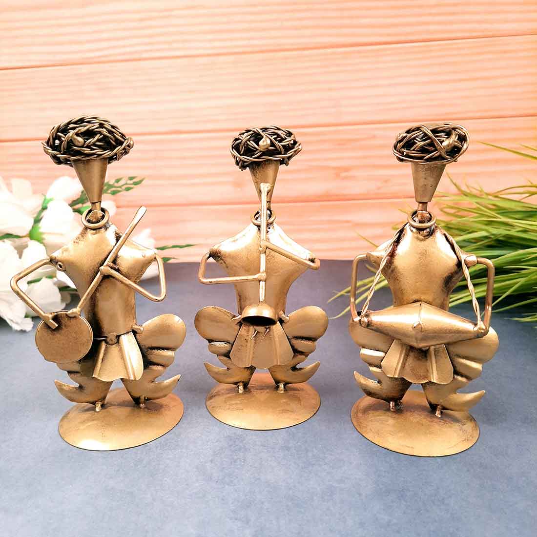 Musician Showpiece - Metal Figurines - For Table Decor & Living Room - 7 Inch - Apkamart