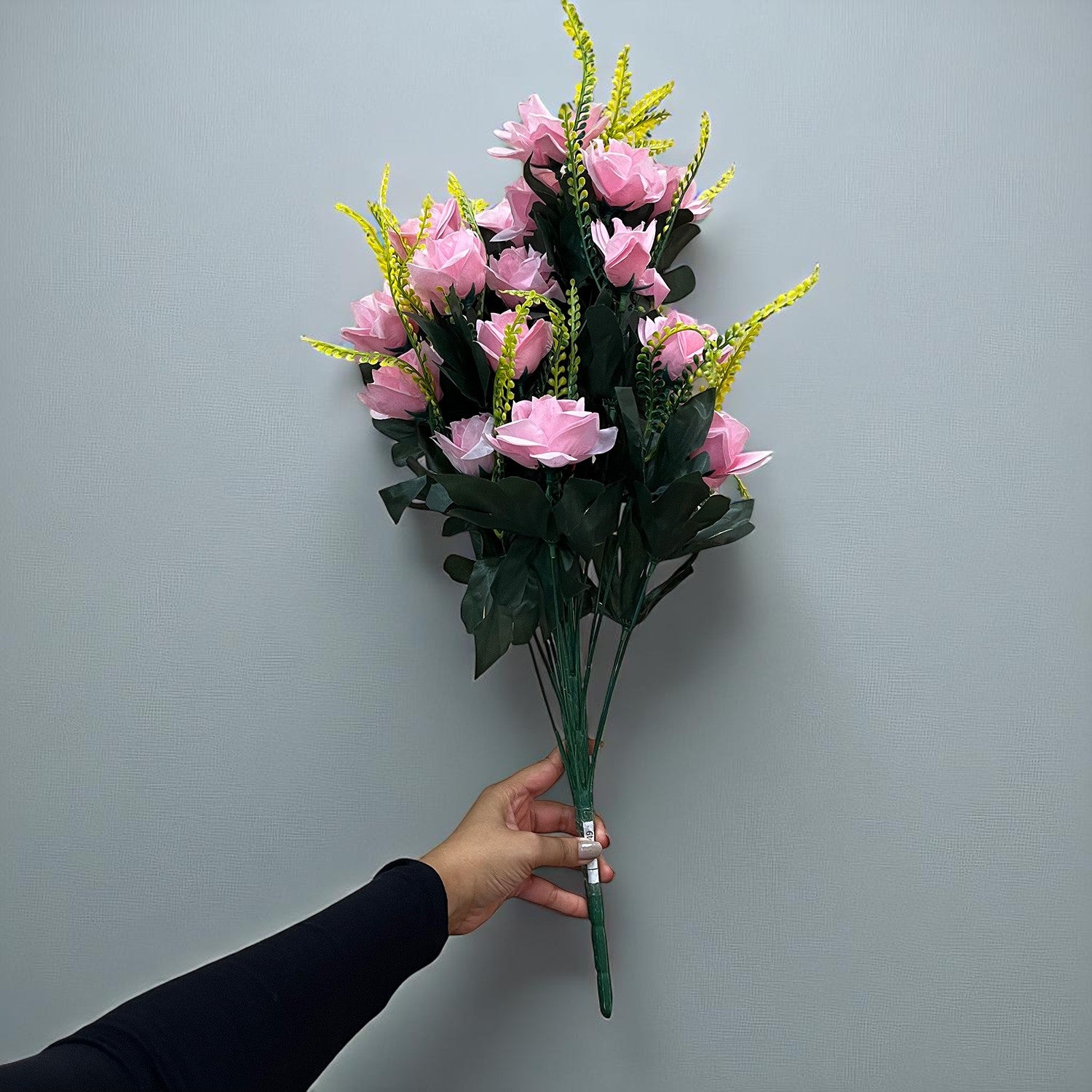 Artificial Flowers for Home Decoration -With Metal Stand - For Home & Wall Decor - 26 Inch _Apkamart