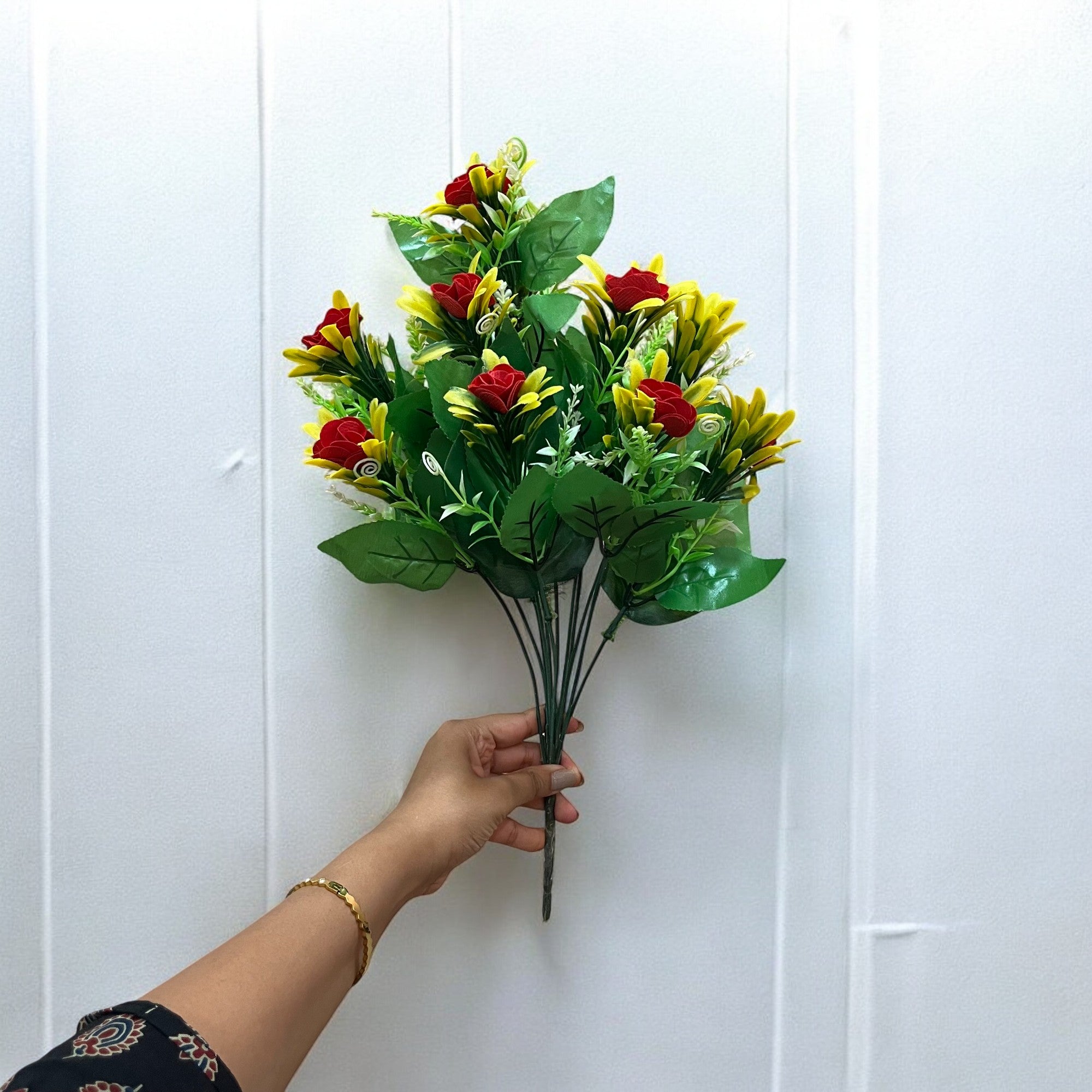 Artificial Flowers Bunches lily for Vase Pot | Faux Flowers Stem - for Home Decor Living Room Side Table Centerpiece - 18 Inch - Apkamart #Colour_Multicolor