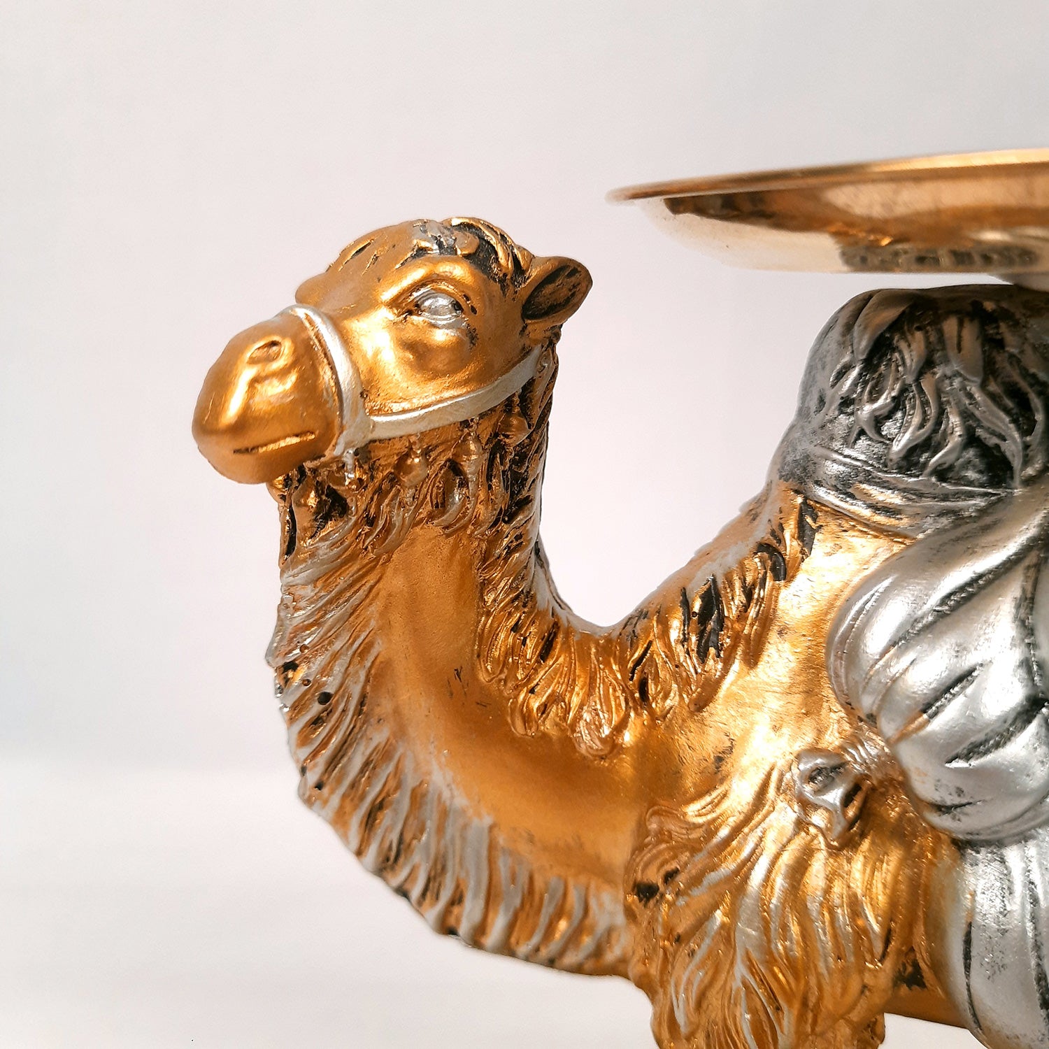 Camel Showpiece With Detachable Tray | Camel Statue | Decorative Items - for Home, Table, Living Room, Corner Decor & Gifts - 8 Inch - Apkamart #Color_Brown