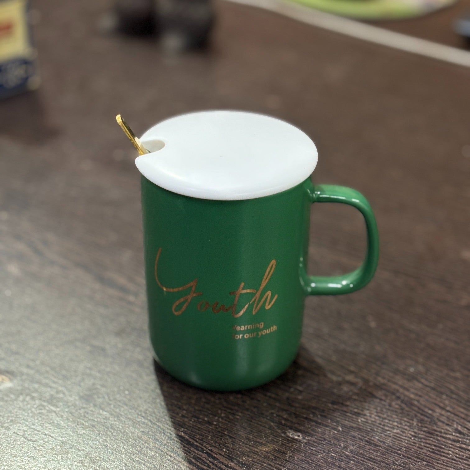 Coffee Mug with Spoon & Lid | Premium Tea & Coffee Cup Set for Home & Office | Stylish Ceramic Mug with Handle & Spoon for Hot & Cold Beverages - 400ml - Apkamart