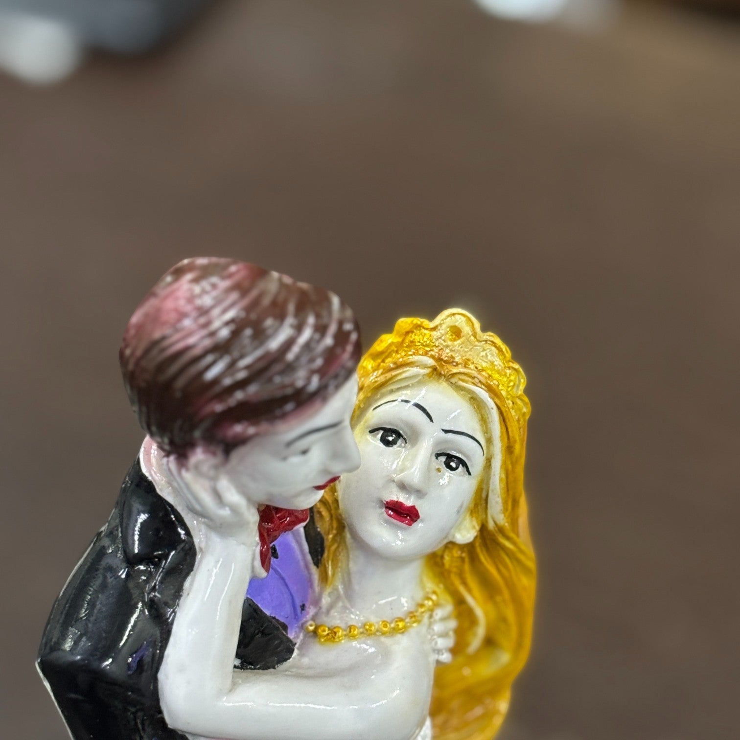 Couple Showpiece | Romantic Love Sculpture | Elegant Home Decor Gift for Living Room, Bedroom, Anniversary & Valentine’s Day - 9 Inch - Apkamart