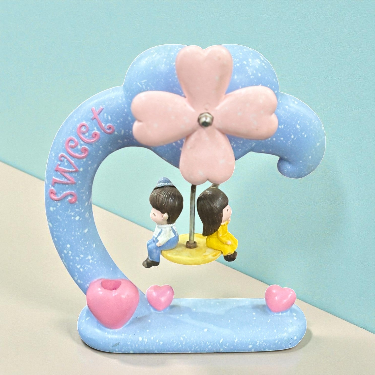 Couple Showpiece | Romantic Love Figurine for Home, Bedroom & Living Room Decor | Decorative Resin Couple Statue for Valentine, Anniversary & Gifting - 7 Inch - Apkamart