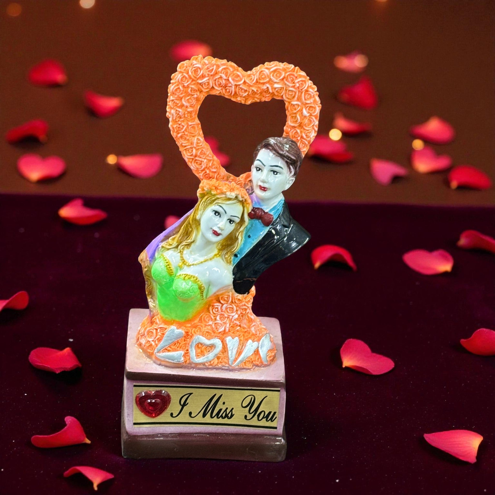 Beautiful Couple Showpiece | Romantic Love Resin Statue for Bedroom & Living Room Décor | Ideal Gift for Valentine, Wedding & Anniversary - 9 Inch - Apkamart