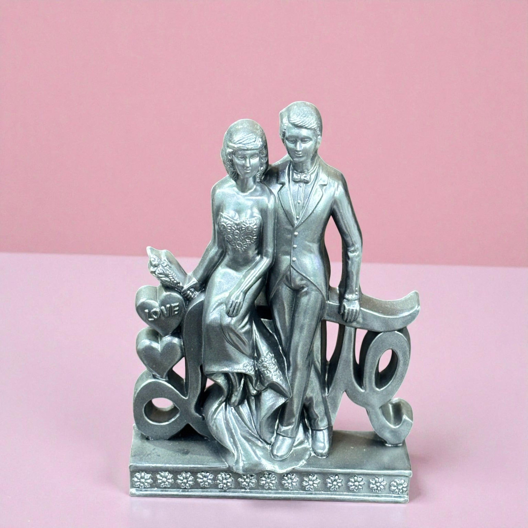 Romantic Couple Showpiece | Romantic Love Figurine | Decorative Plastic Sculpture for Home Decor & Living Room | Perfect Gift for Valentine, Anniversary & Wedding - 9 Inch - Apkamart