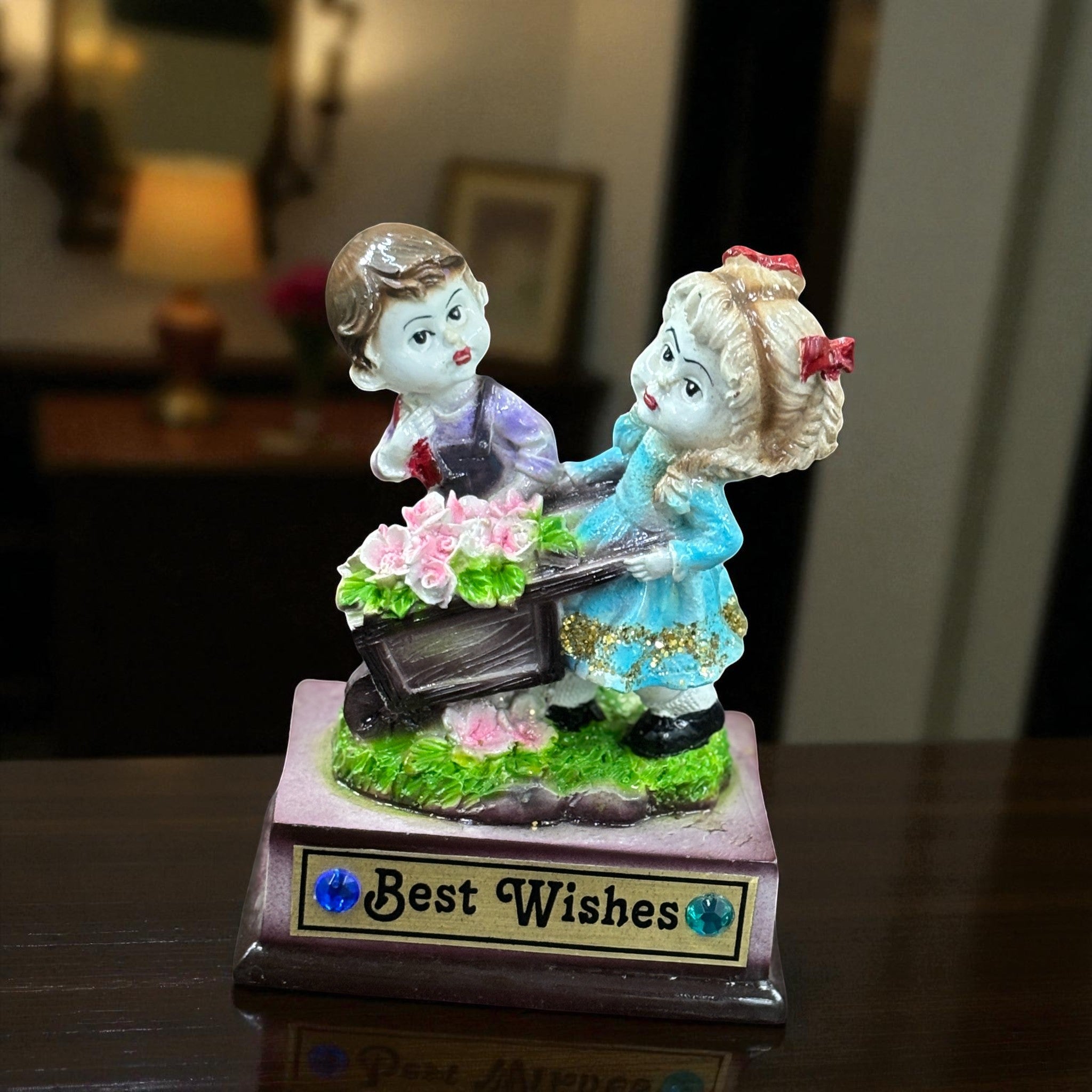 Romantic Couple Figurine | Decorative Resin Statue for Home Decor | Unique Gift Idea for Wedding, Anniversary & Valentine’s Day - 5 Inch - Apkamart