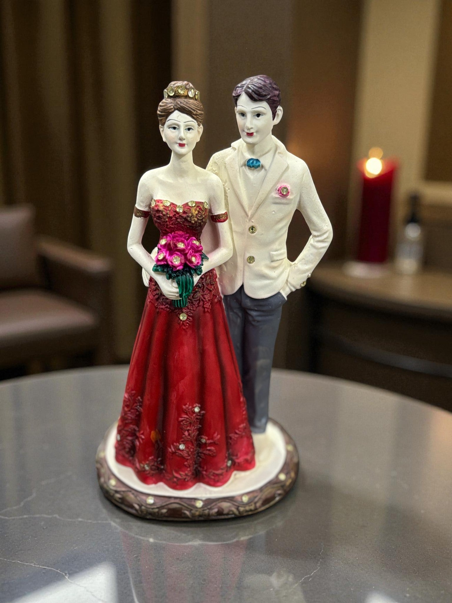 Love Couple Figurine | Romantic Resin Showpiece for Home Decoration | Perfect Gift for Anniversary, Valentine’s Day & Wedding - 10 Inch - Apkamart