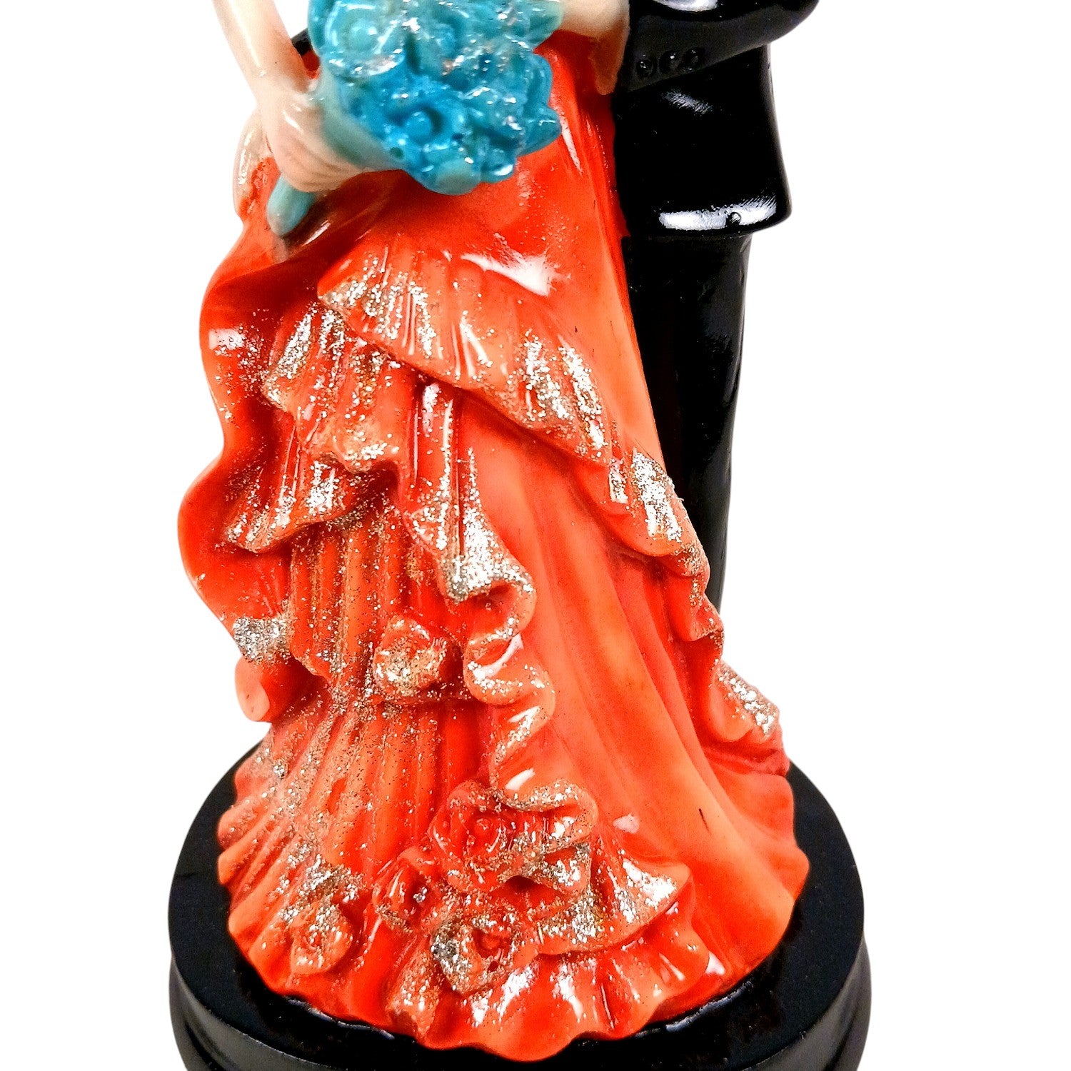 Romantic Couple Showpiece | Love Figurine Decorative Sculpture for Home Décor | Romantic Figurine for Living Room, Bedroom & Gifting - 9 Inch - Apkamart