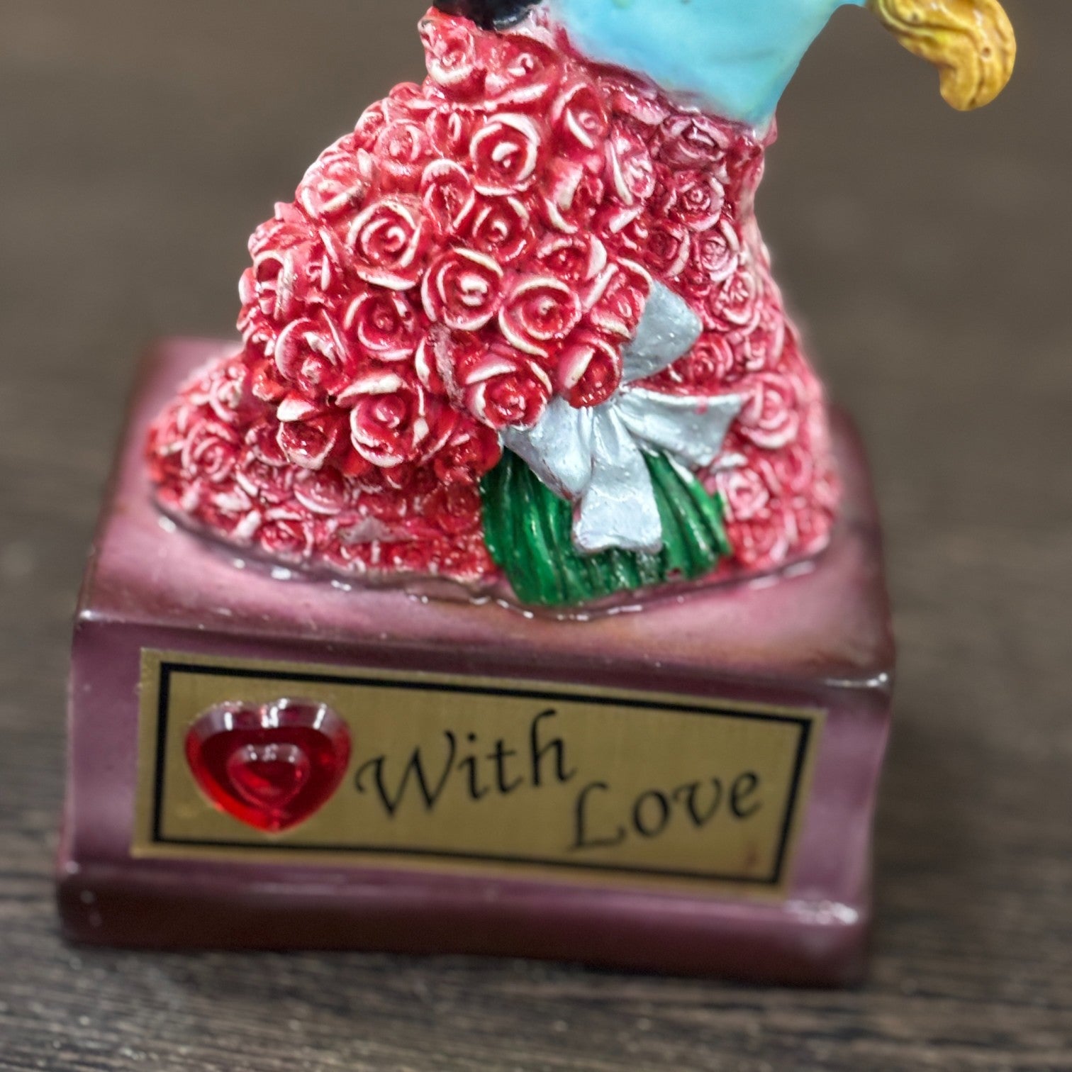 Romantic Couple Showpiece | Love Figurine for Home Decor | Elegant Sculpture for Bedroom, Living Room & Gift for Anniversary, Wedding or Valentine’s Day - 10 Inch - Apkamart