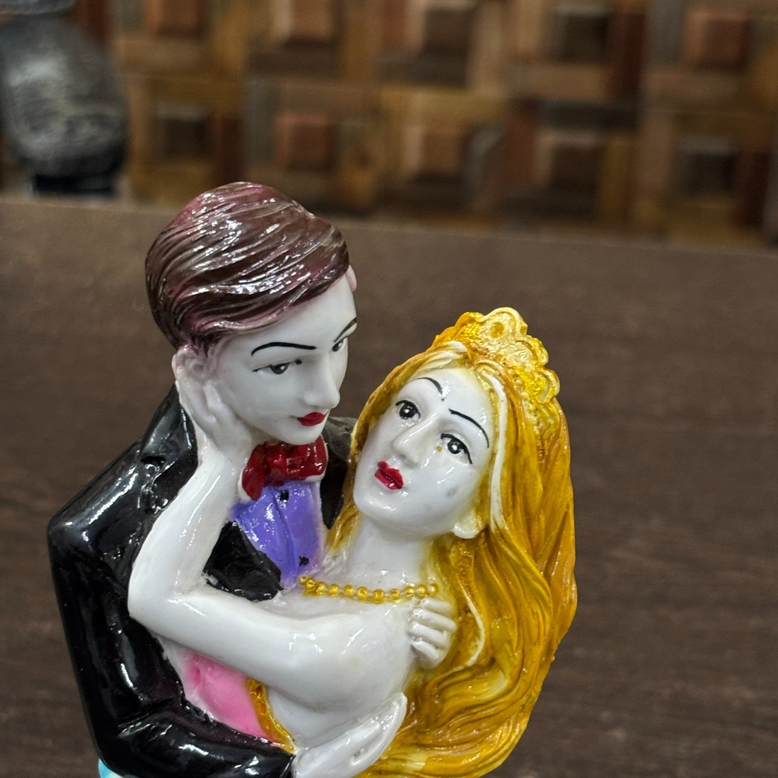 Couple Showpiece | Romantic Love Sculpture | Elegant Home Decor Gift for Living Room, Bedroom, Anniversary & Valentine’s Day - 9 Inch - Apkamart