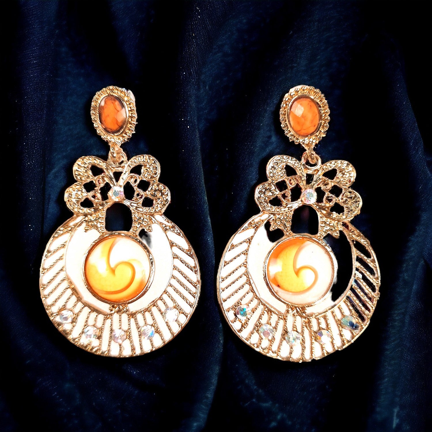 Latest shop stylish earrings