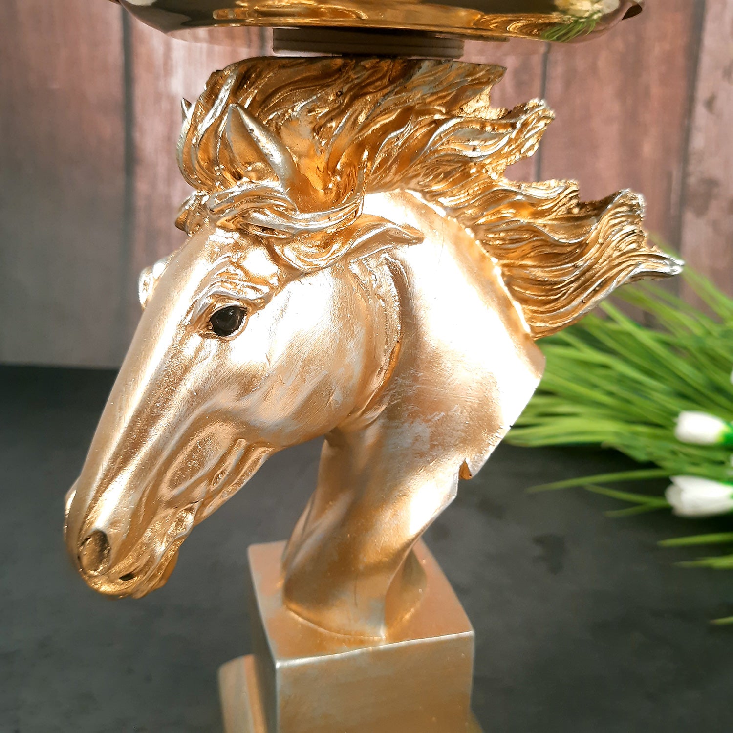 Horse Statue With Detachable Tray For Keeping Small Plant / Chocolates | Horse Face Showpiece - for Home, Table, Shelf, Good Luck, Vastu & Office Desk Decor - 10 Inch - Apkamart #Color_Golden