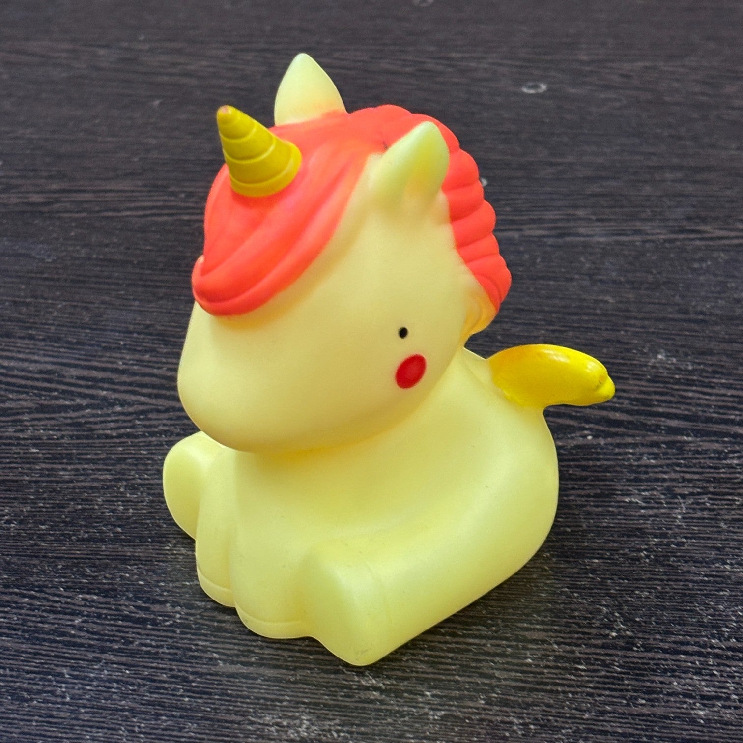 Kids Cartoon Night Light Lamp | Cute Bedside Lamp for Children’s Room | LED Night Lamp Gift for Kids | Birthday Return Gift & Nursery Decor - 4 Inch - Apkamart